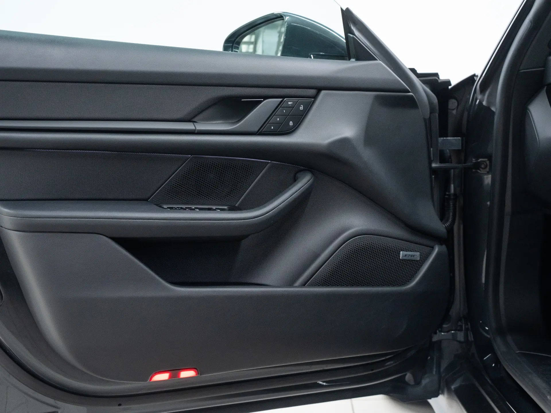 Taycan 4 Cross Turismo