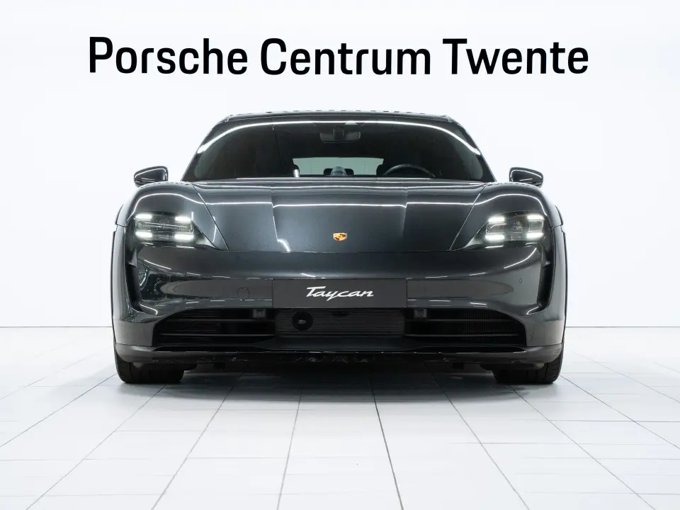 Porsche Taycan 4 Cross Turismo