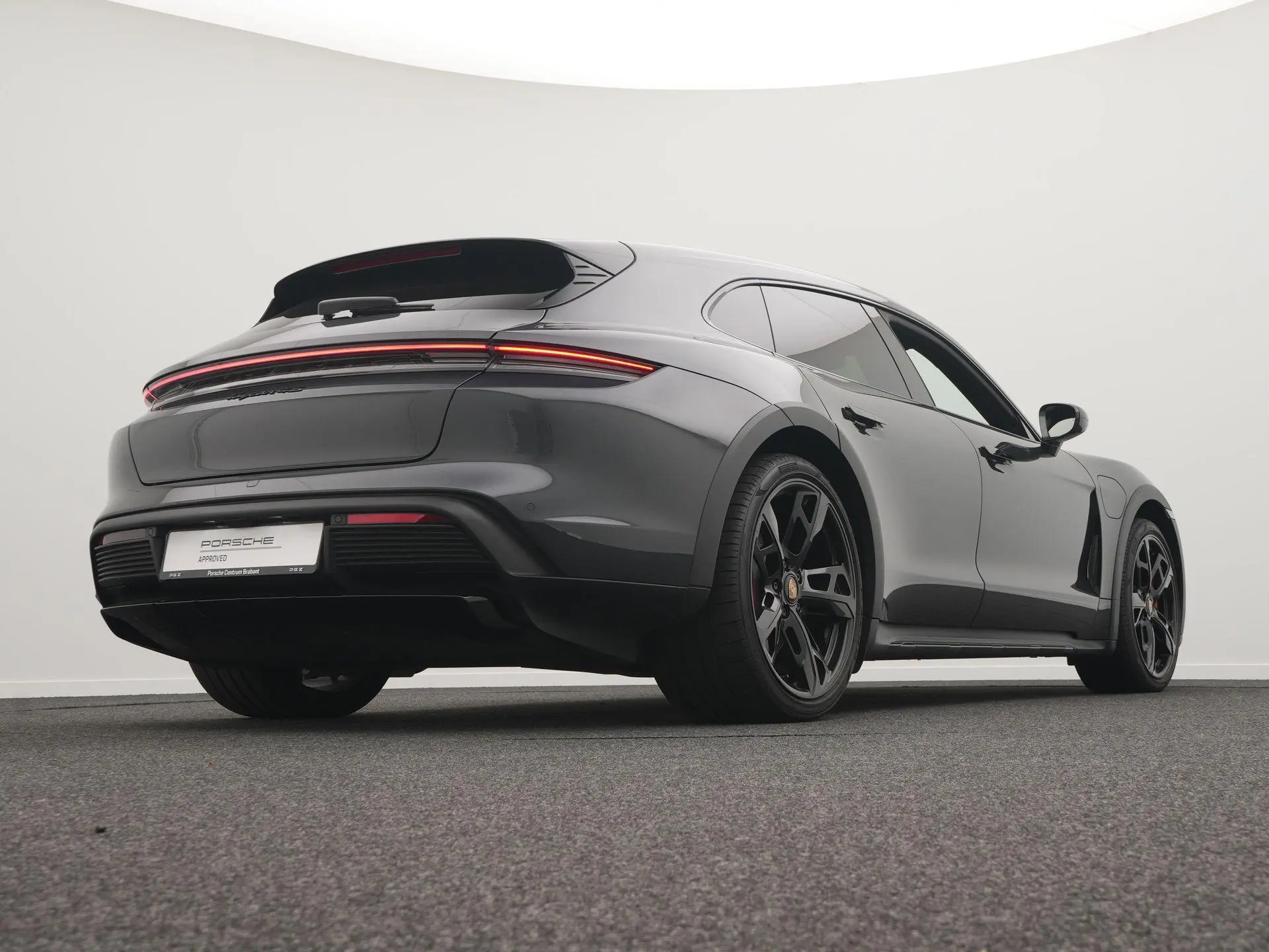 Taycan 4S Cross Turismo