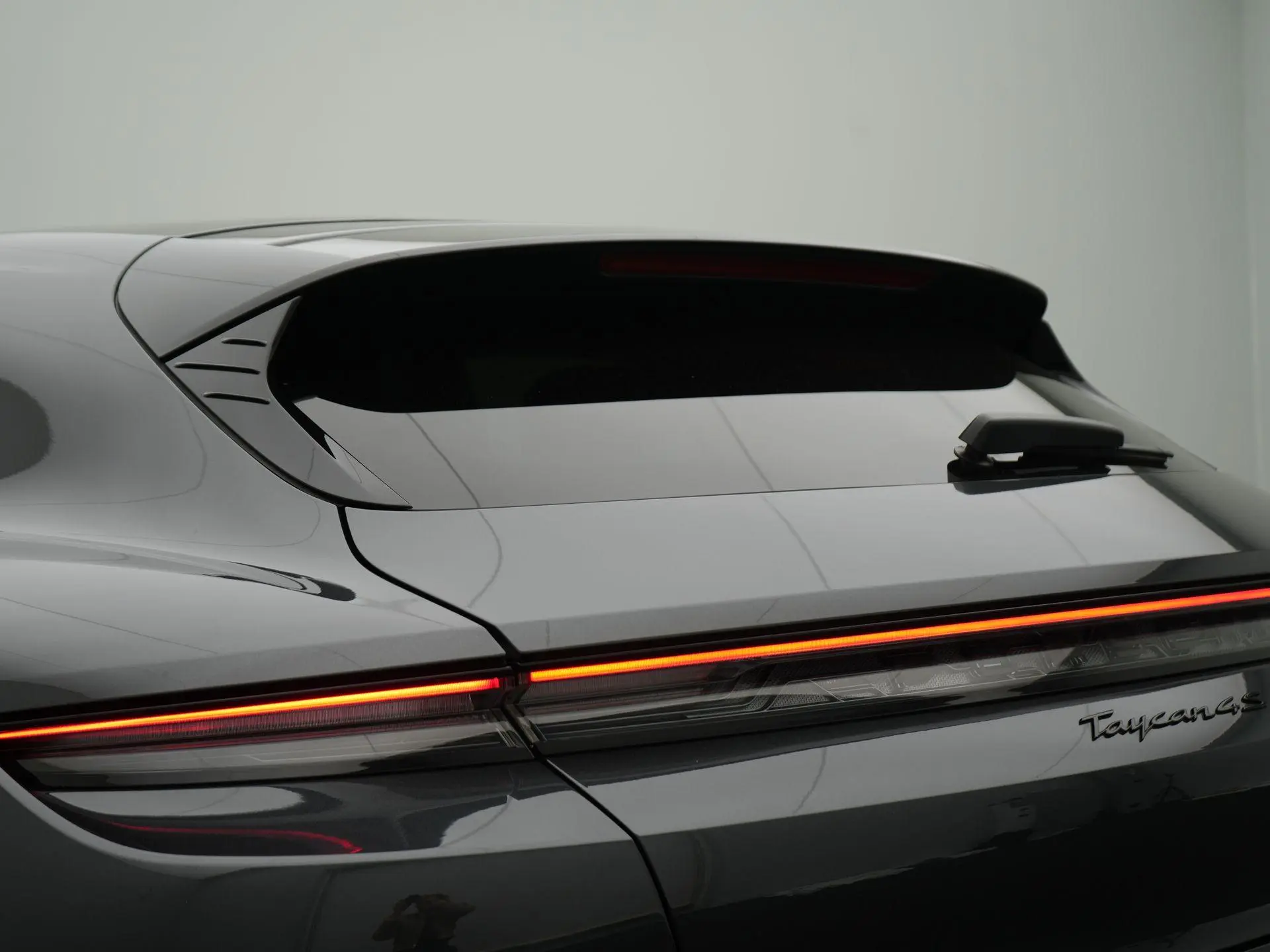 Taycan 4S Cross Turismo