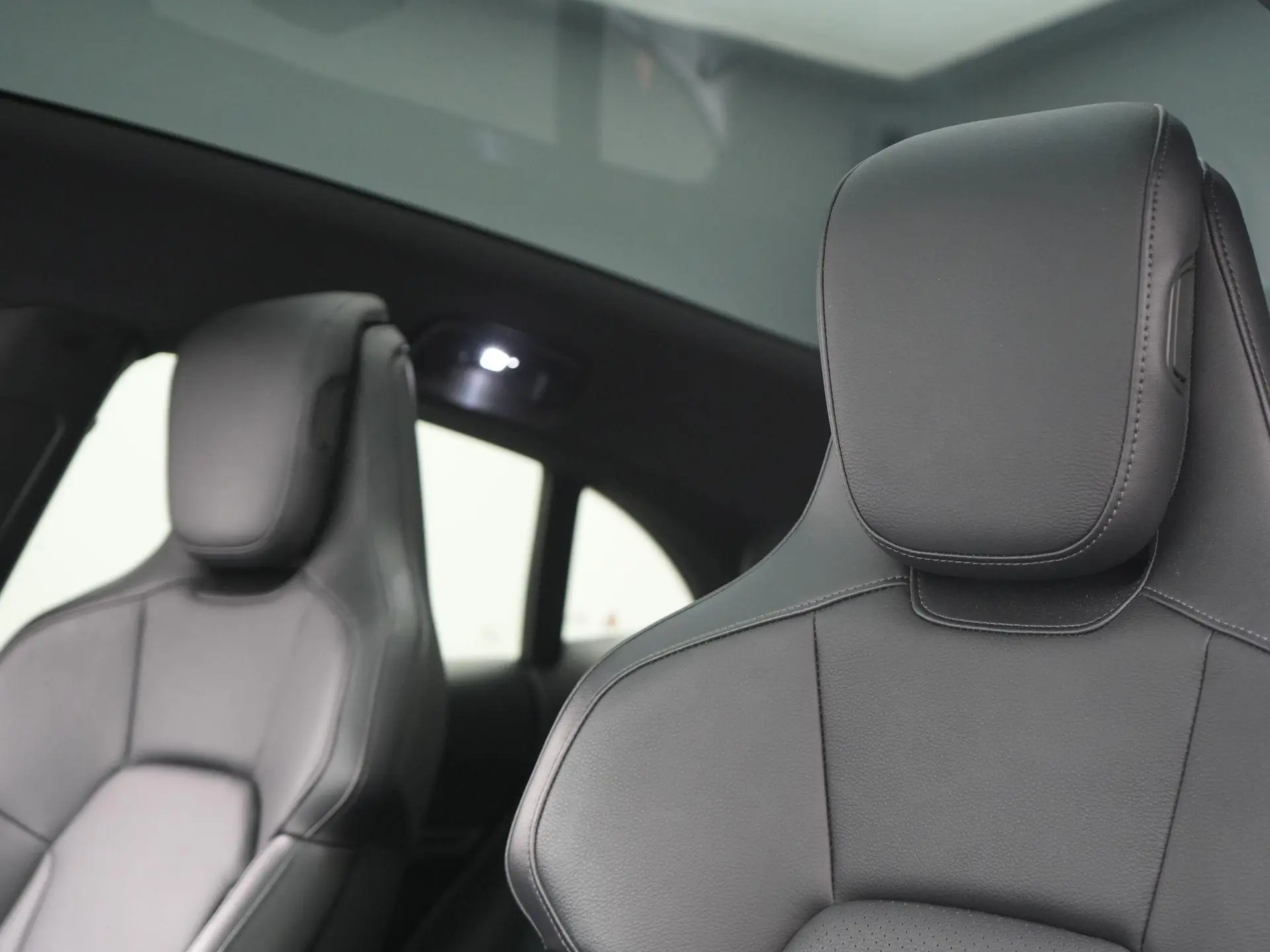 Taycan 4S Cross Turismo