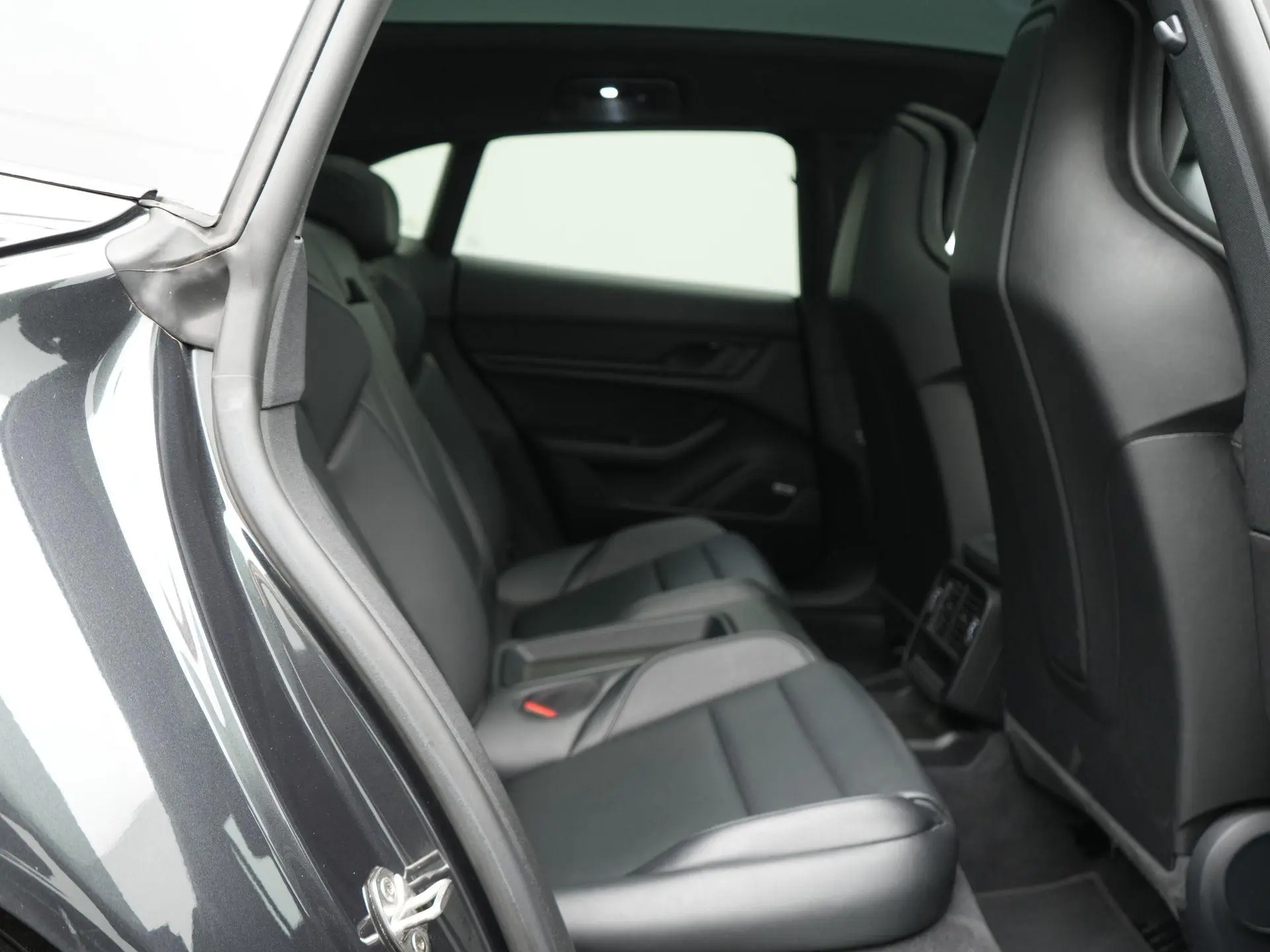 Taycan 4S Cross Turismo