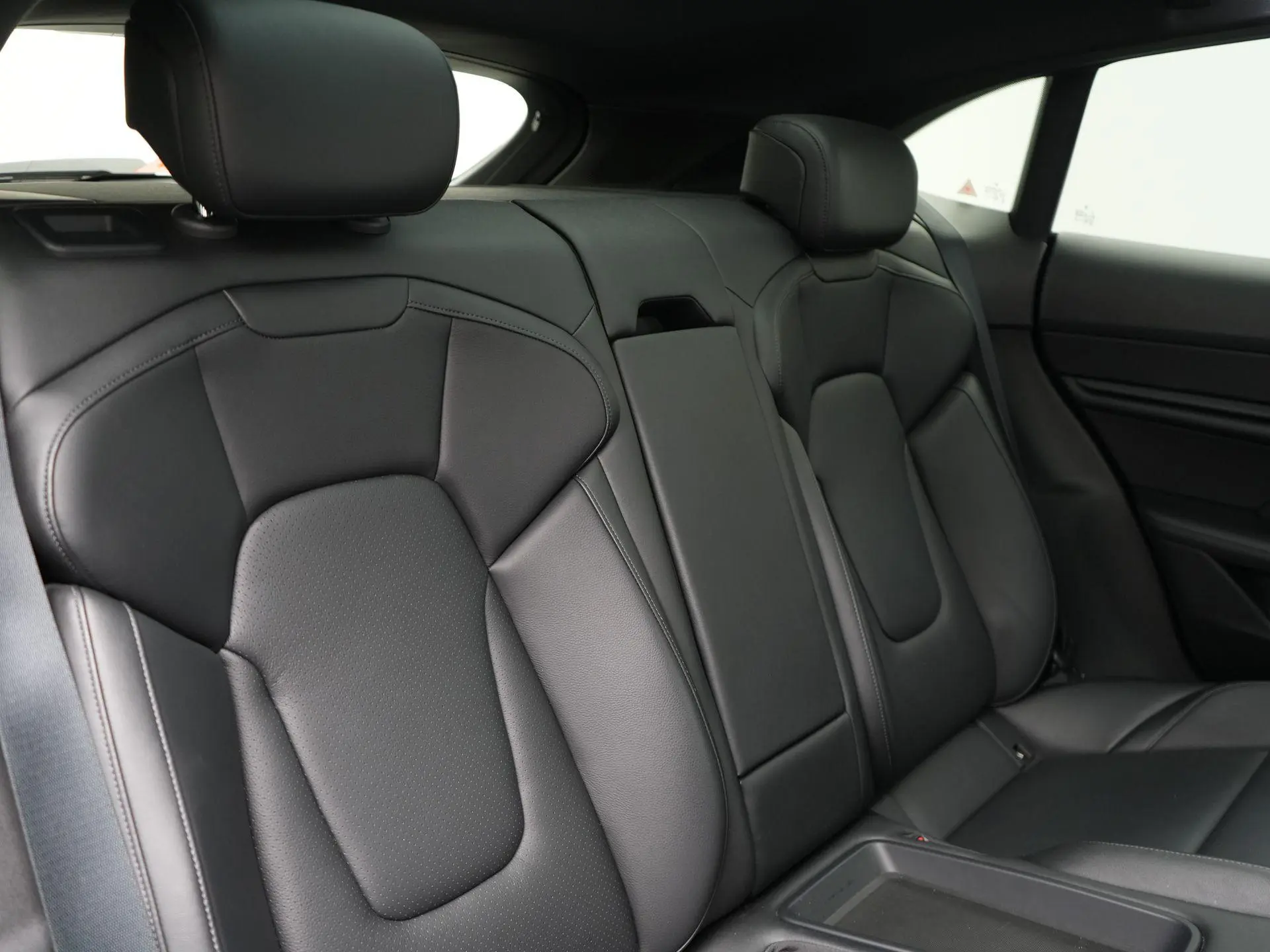 Taycan 4S Cross Turismo