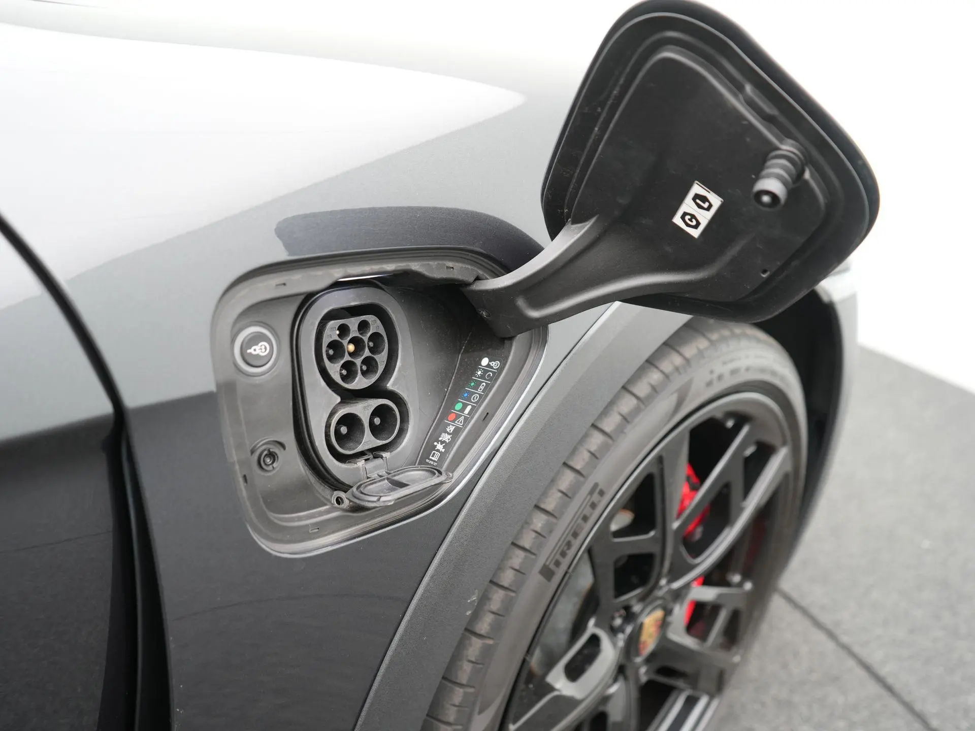 Taycan 4S Cross Turismo