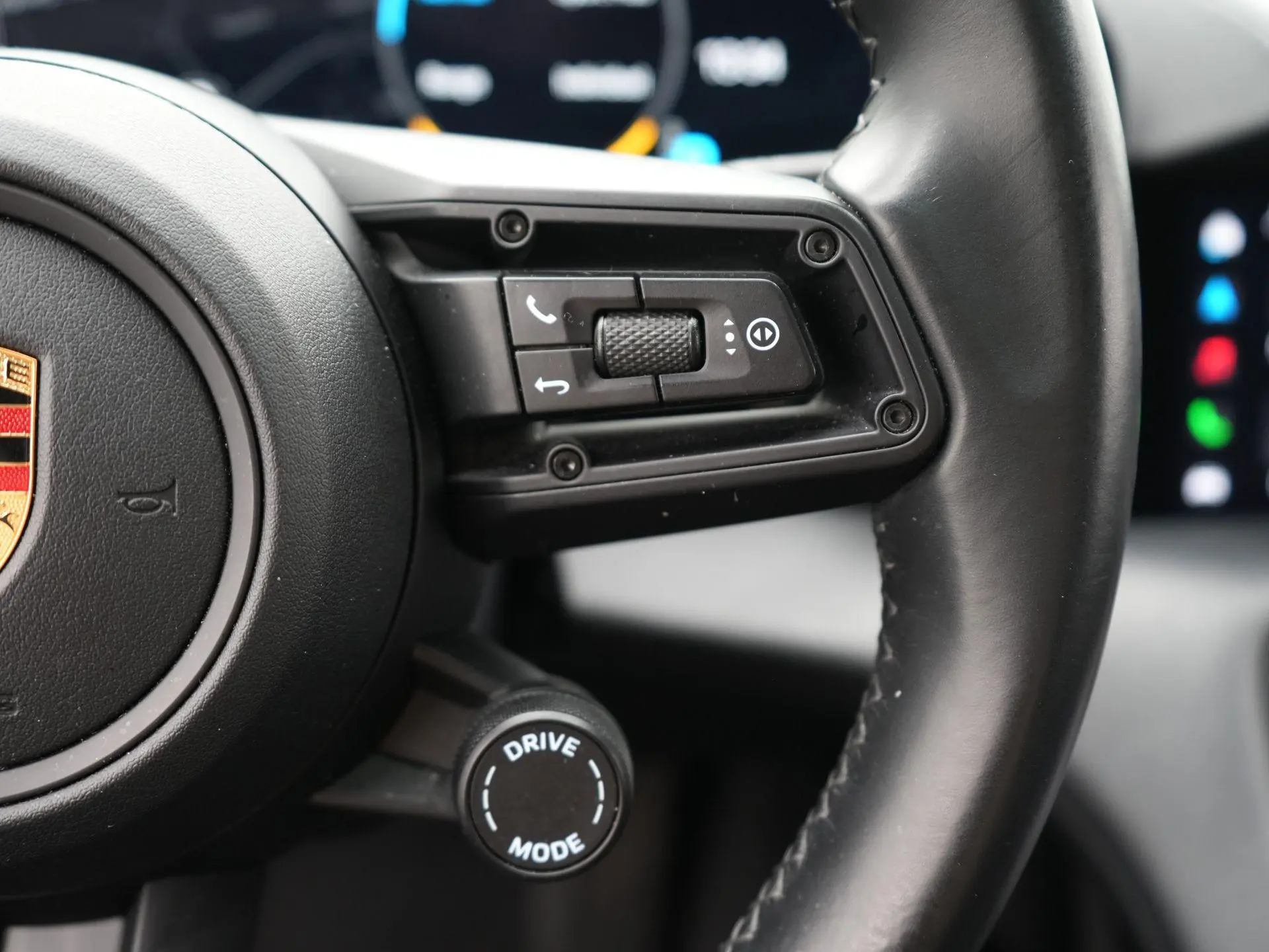 Taycan 4S Cross Turismo