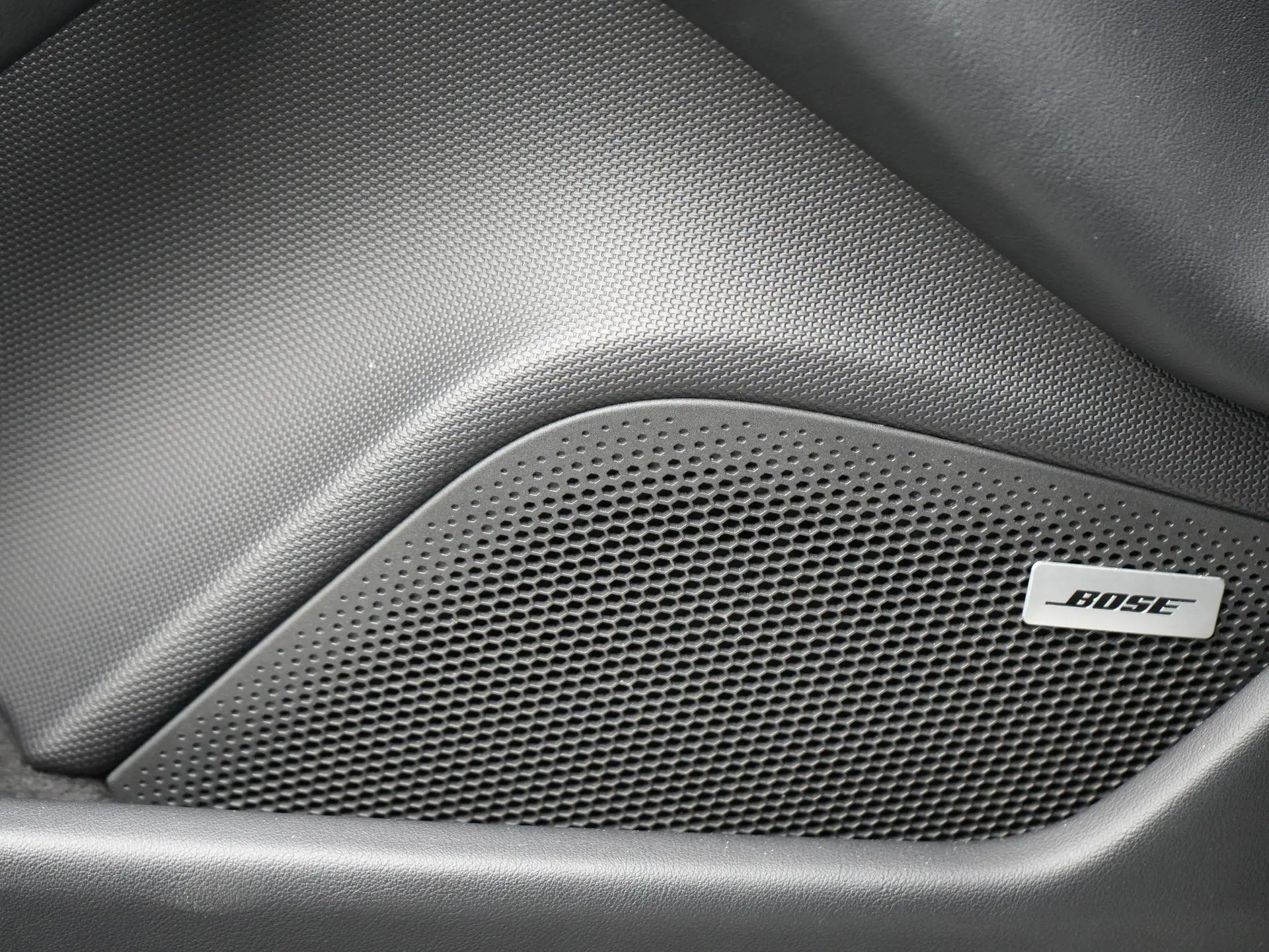 Taycan 4S Cross Turismo