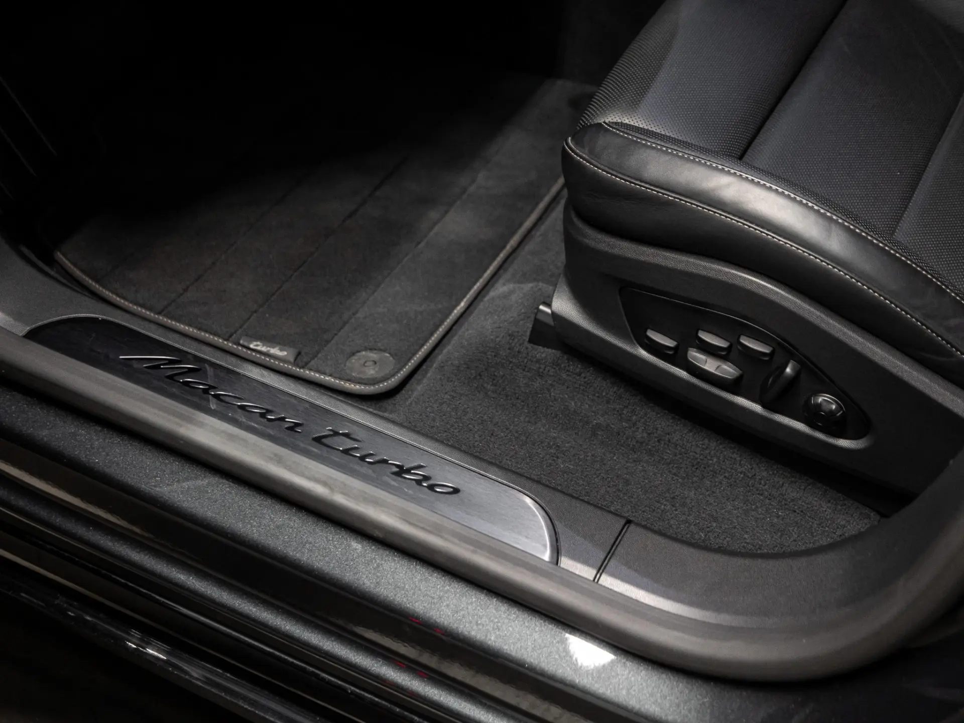 Macan Turbo
