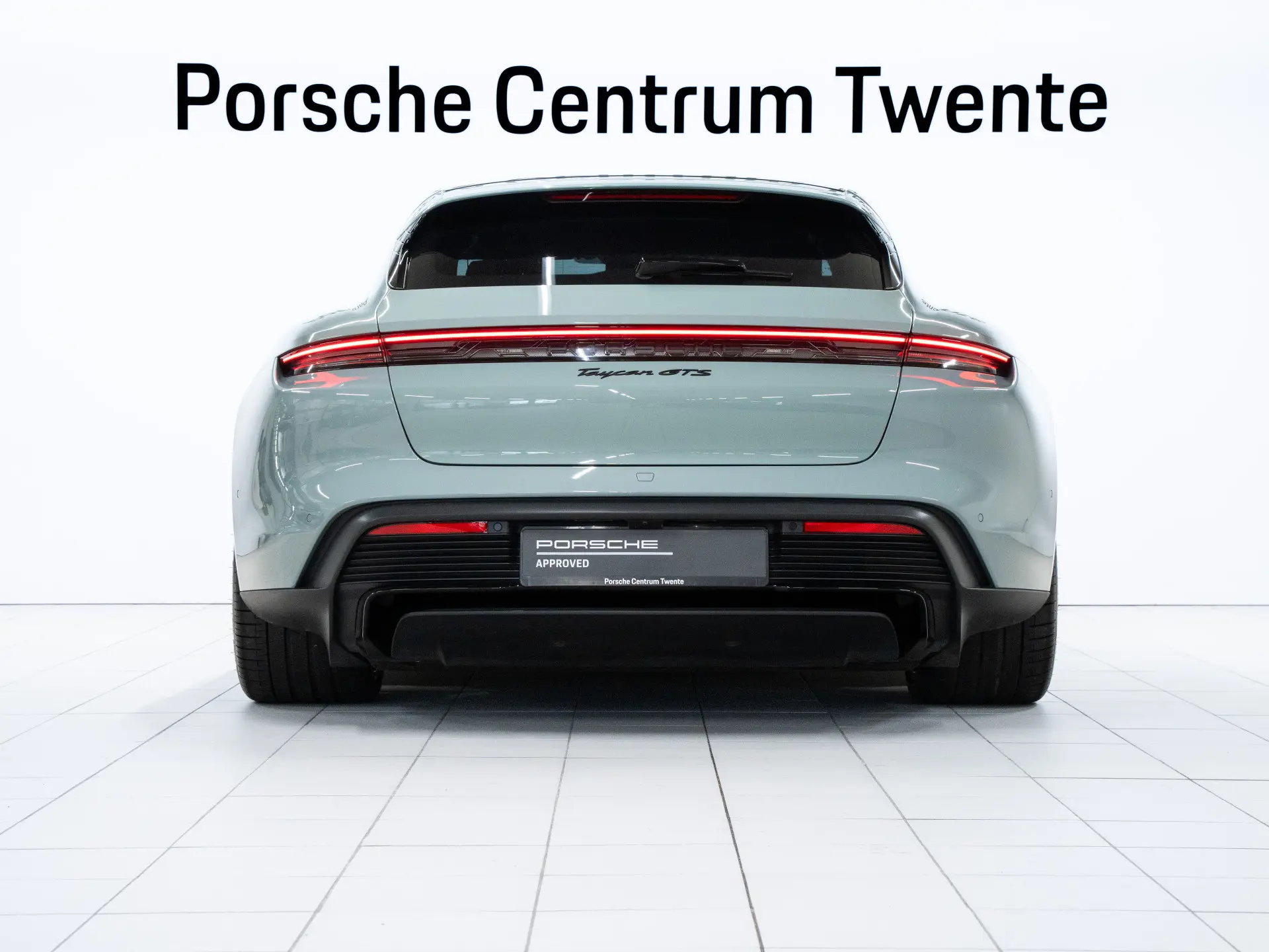 Taycan GTS Sport Turismo