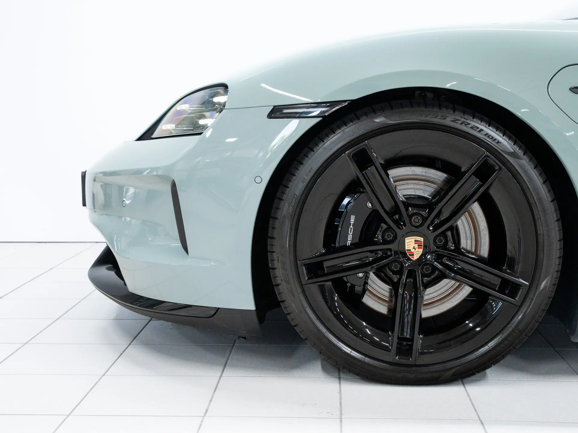 Taycan GTS Sport Turismo