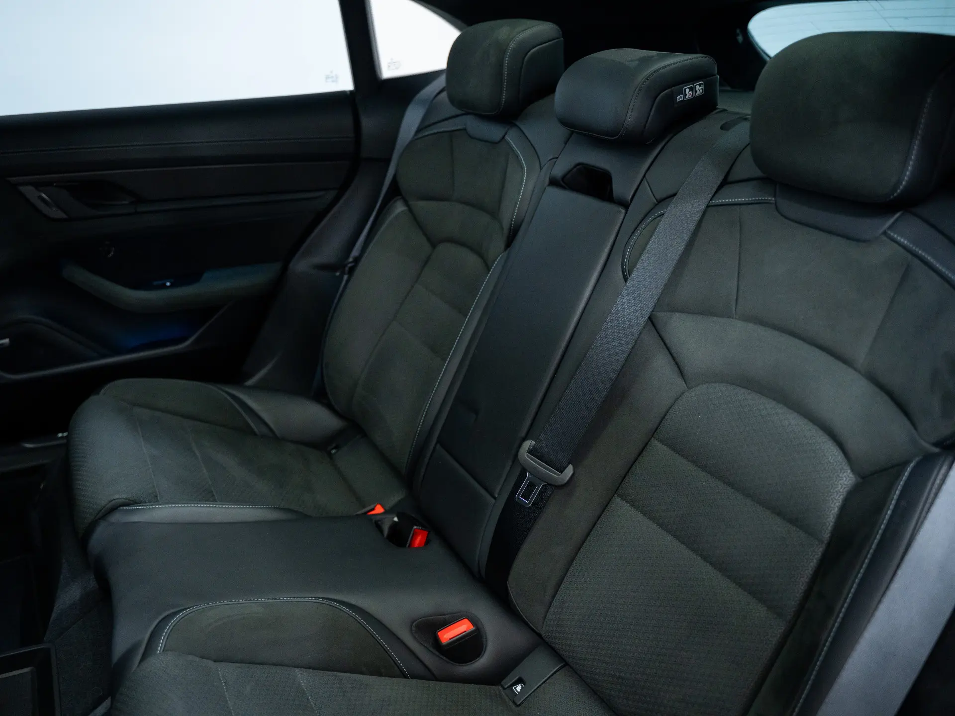Taycan GTS Sport Turismo
