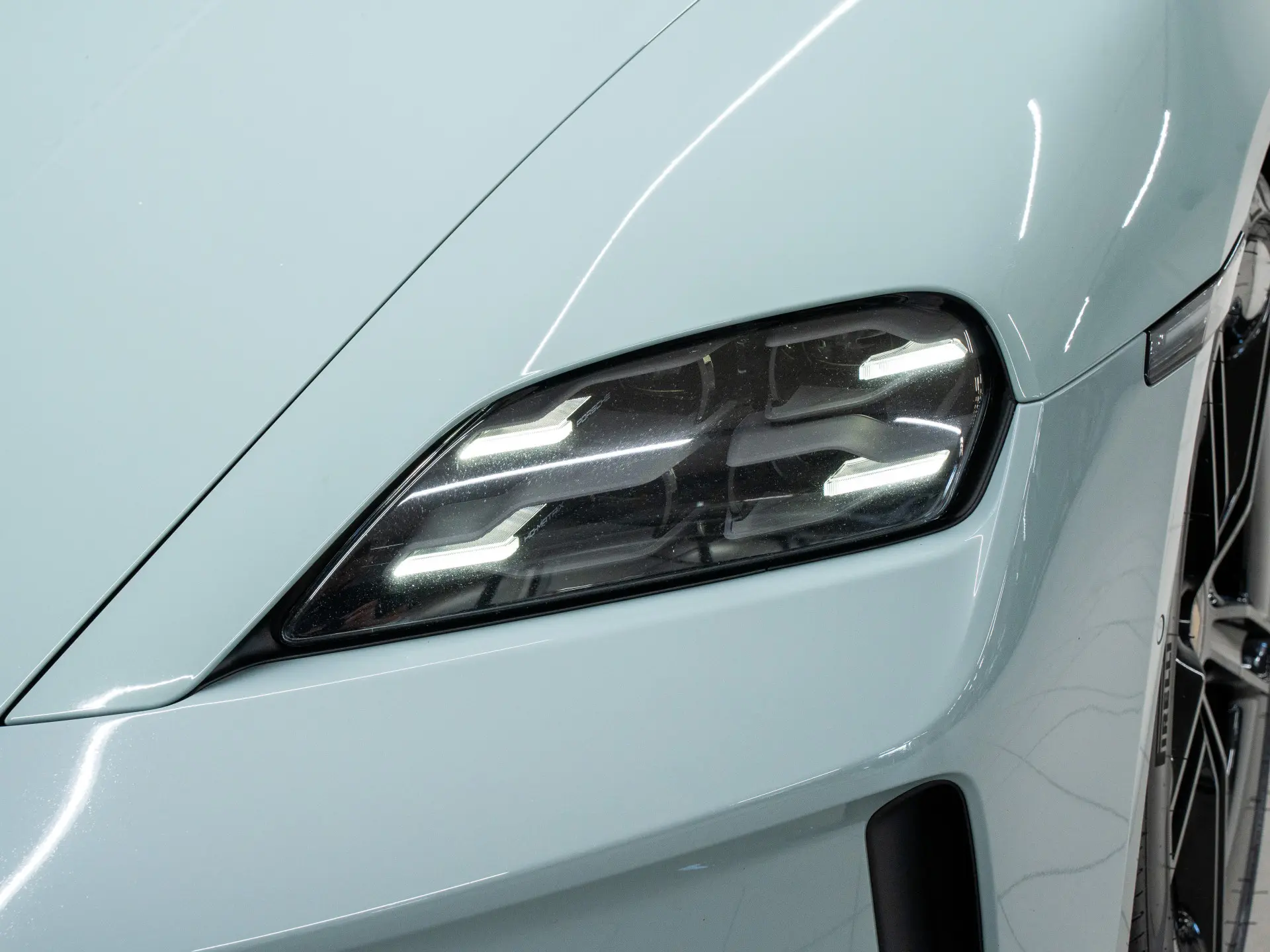 Taycan GTS Sport Turismo