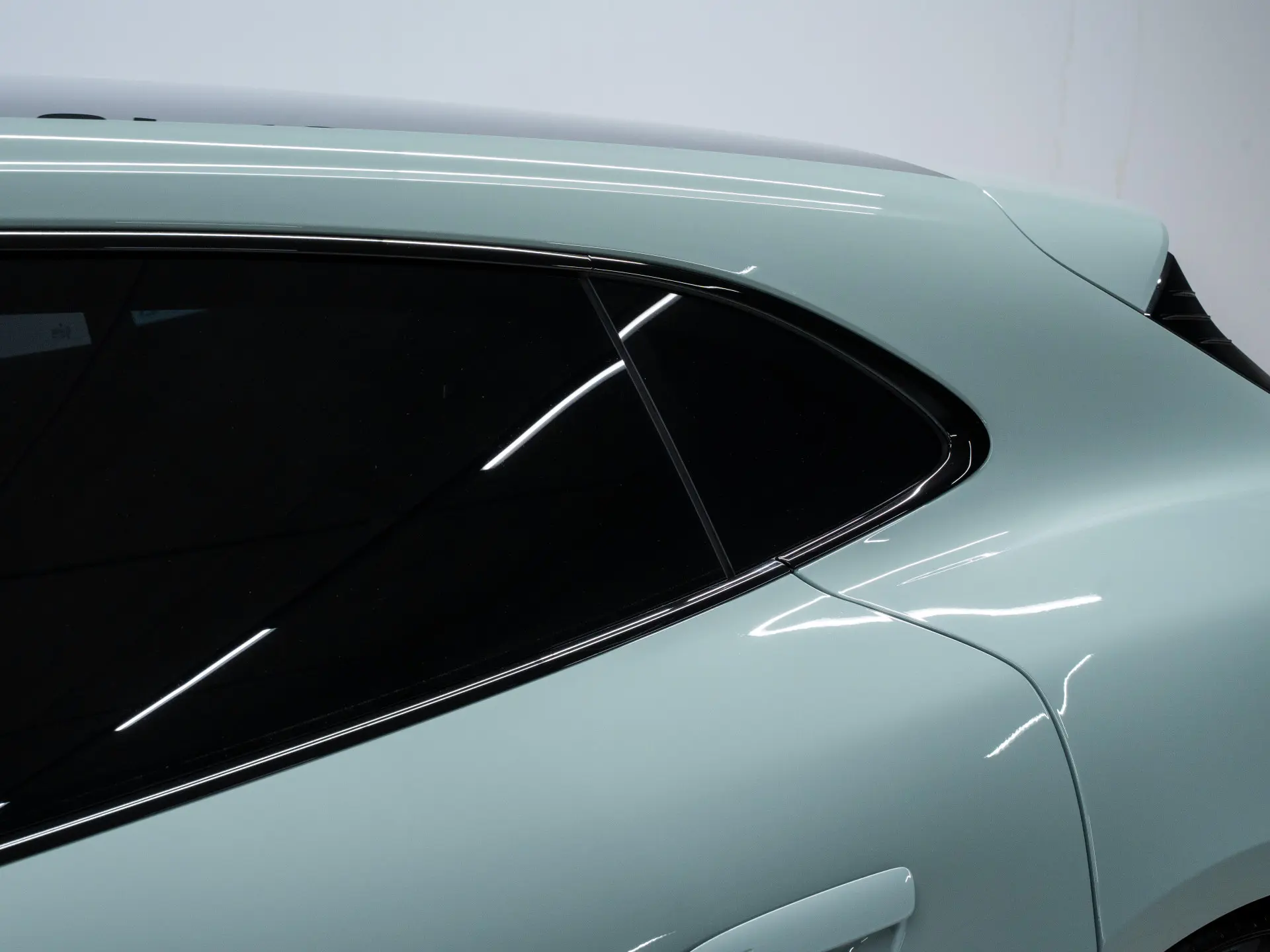 Taycan GTS Sport Turismo