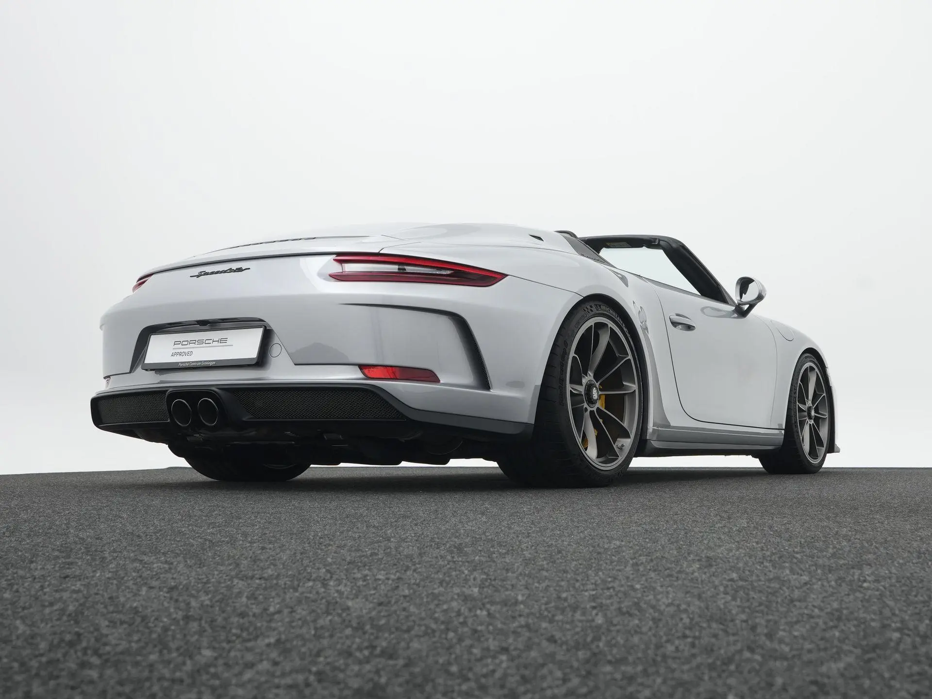 911 Speedster