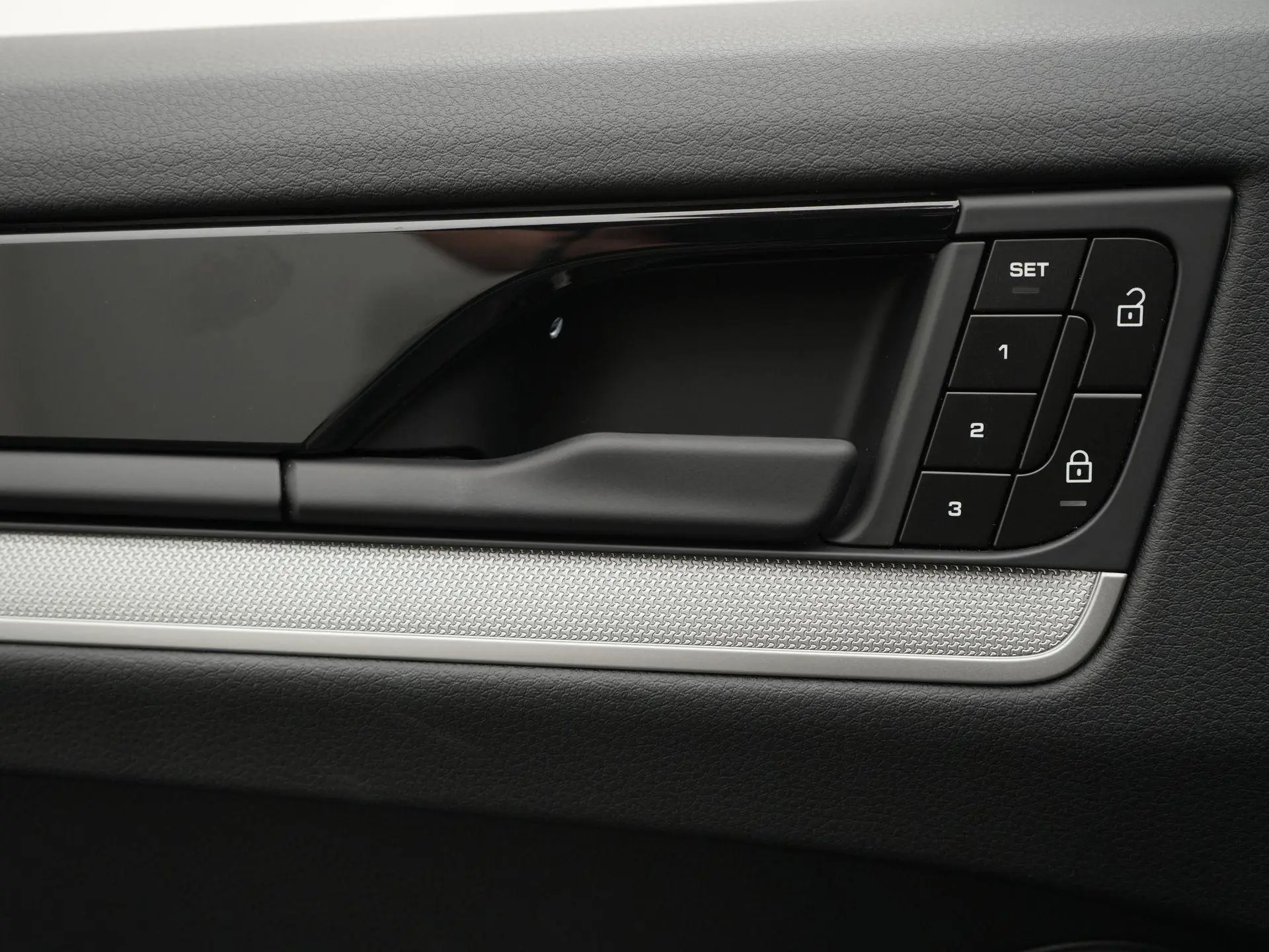 Cayenne Coupé E-Hybrid