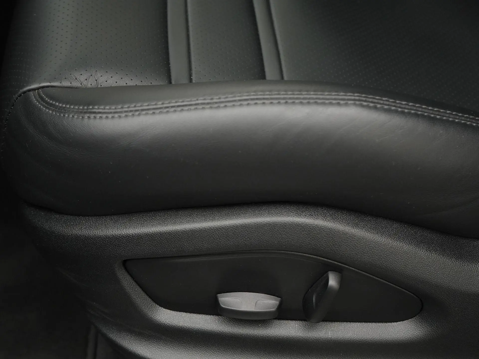 Cayenne Coupé E-Hybrid