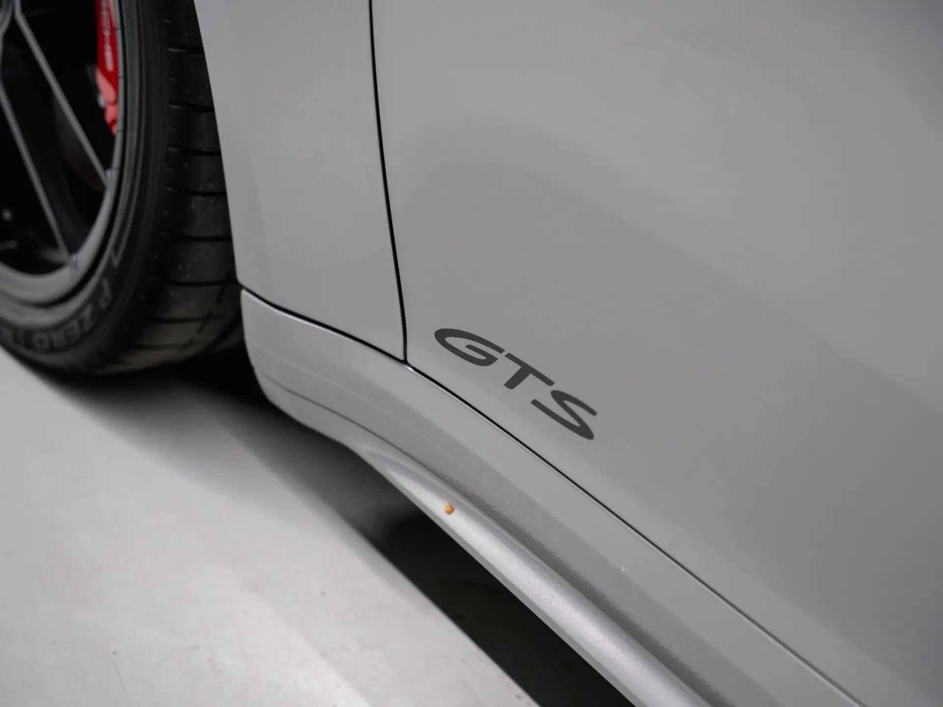 911 Carrera 4 GTS