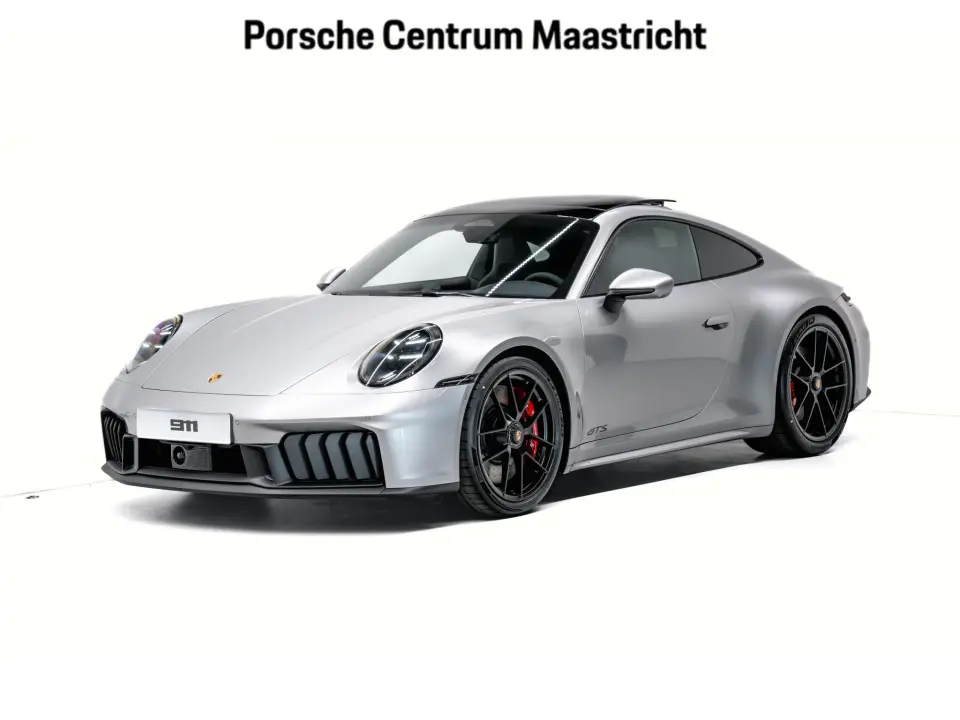 Porsche 911 Carrera 4 GTS