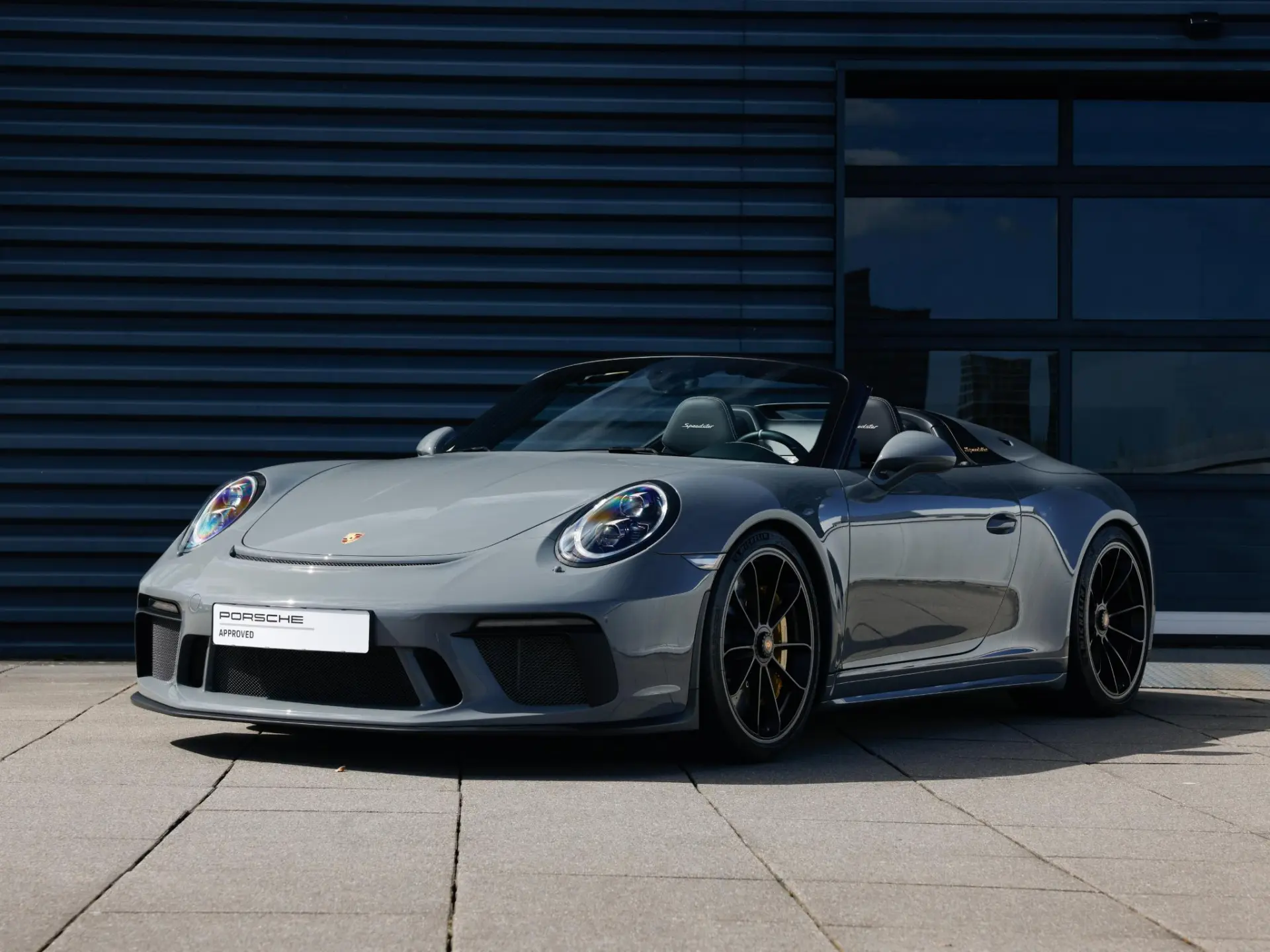 911 Speedster