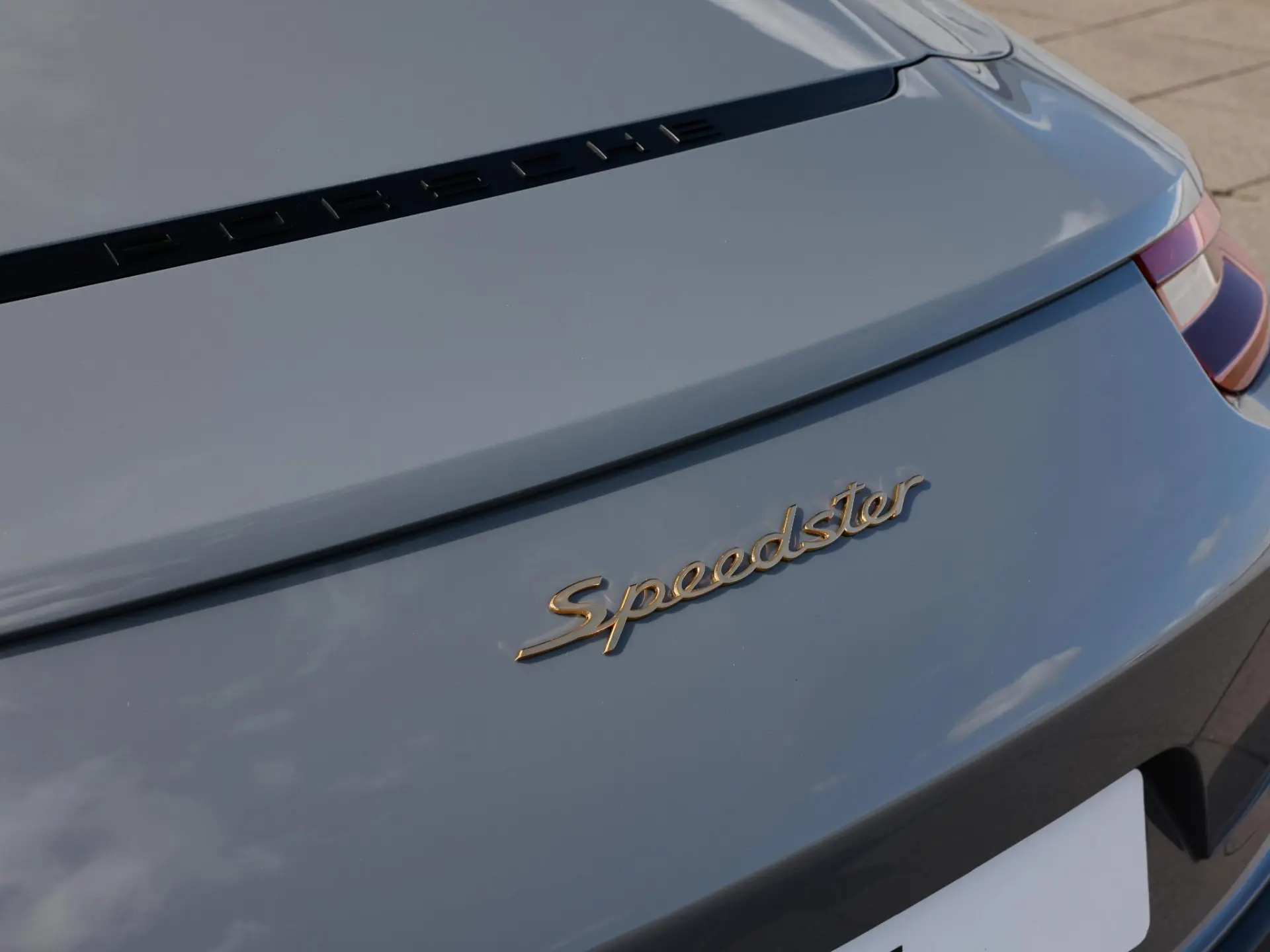 911 Speedster