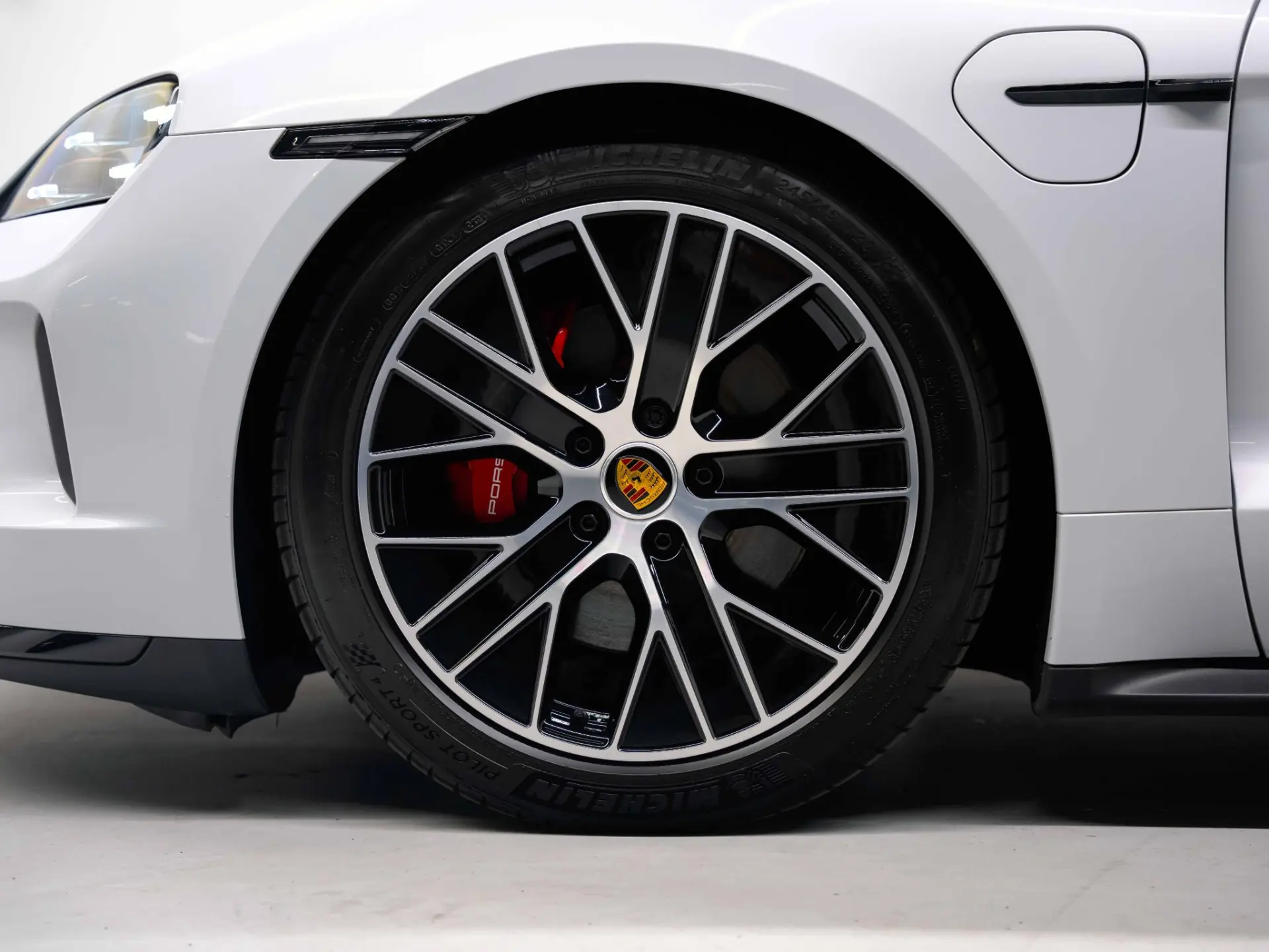 Taycan 4S Sport Turismo