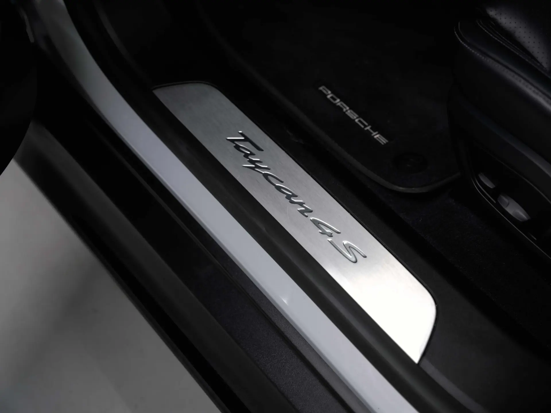 Taycan 4S Sport Turismo