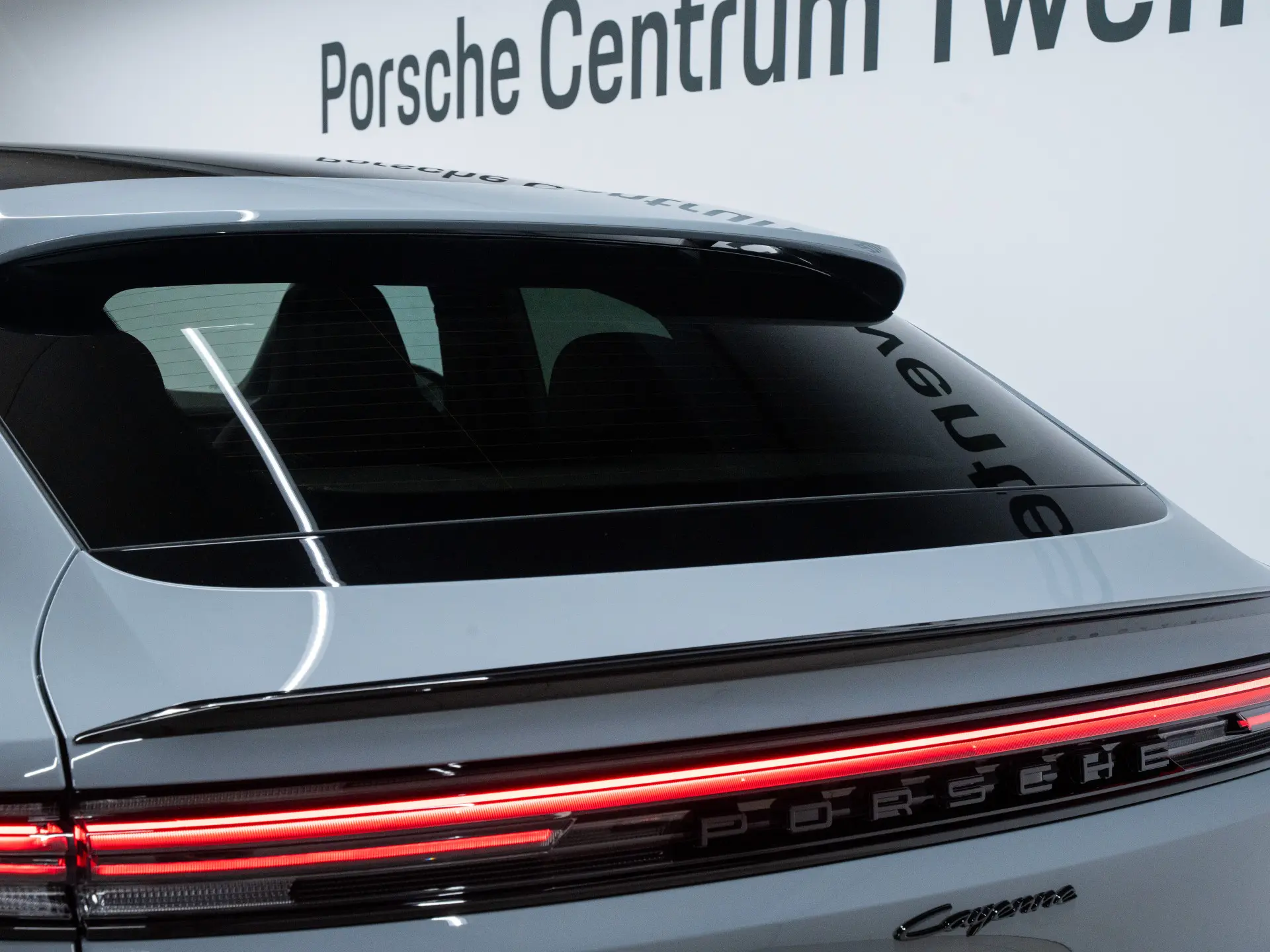 Cayenne E-Hybrid Black Edition Coupé