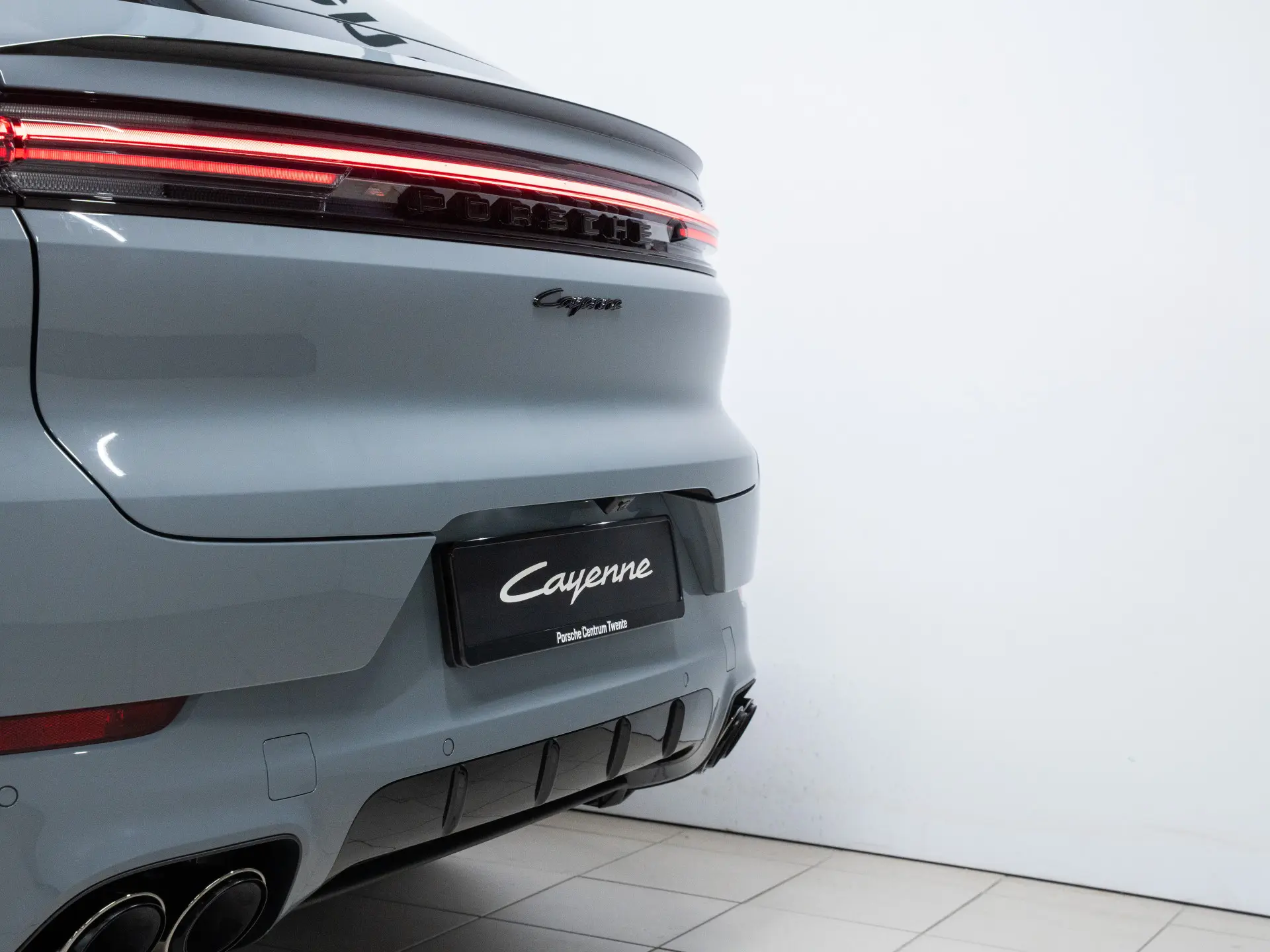 Cayenne E-Hybrid Black Edition Coupé