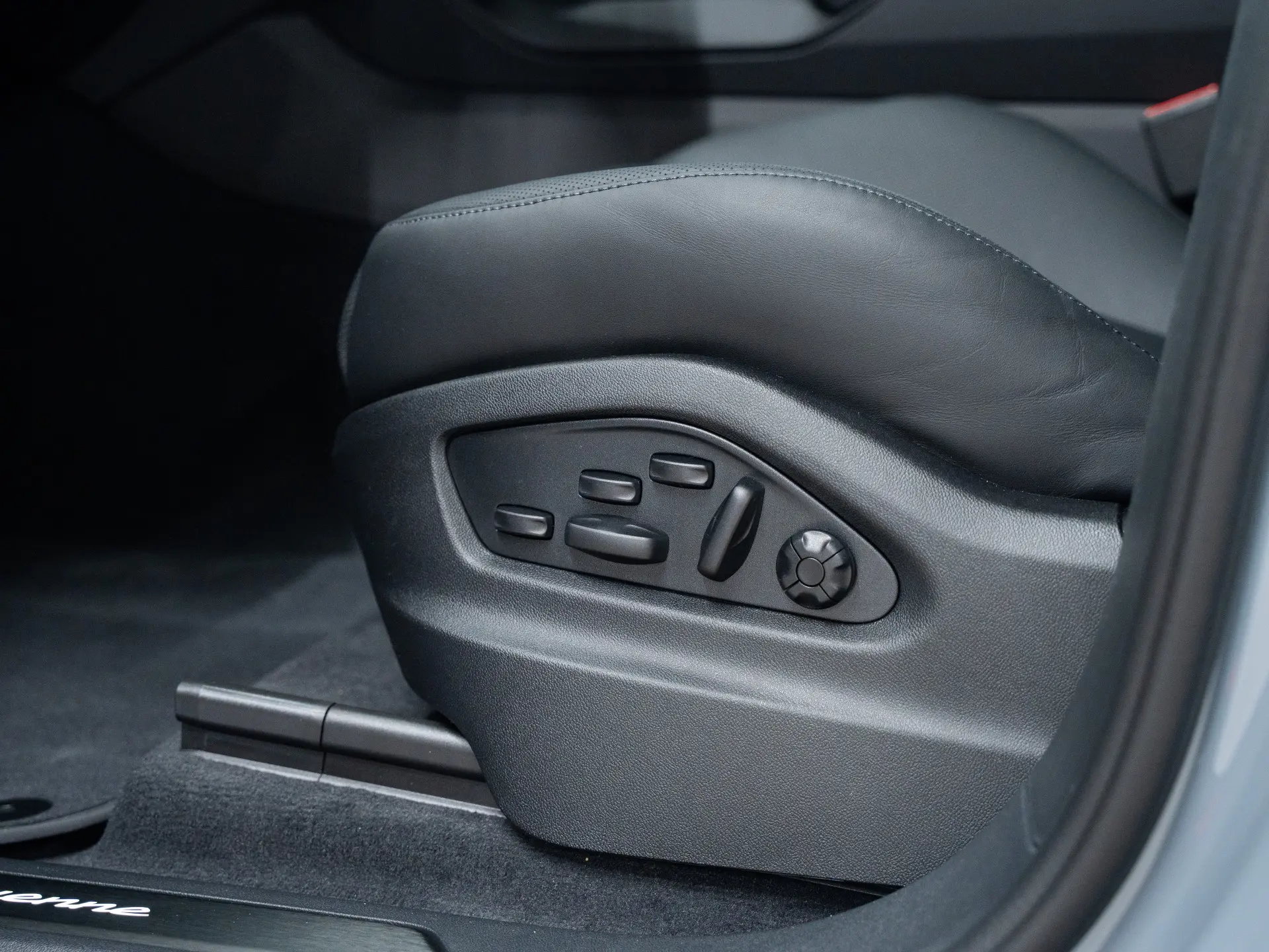 Cayenne E-Hybrid Black Edition Coupé