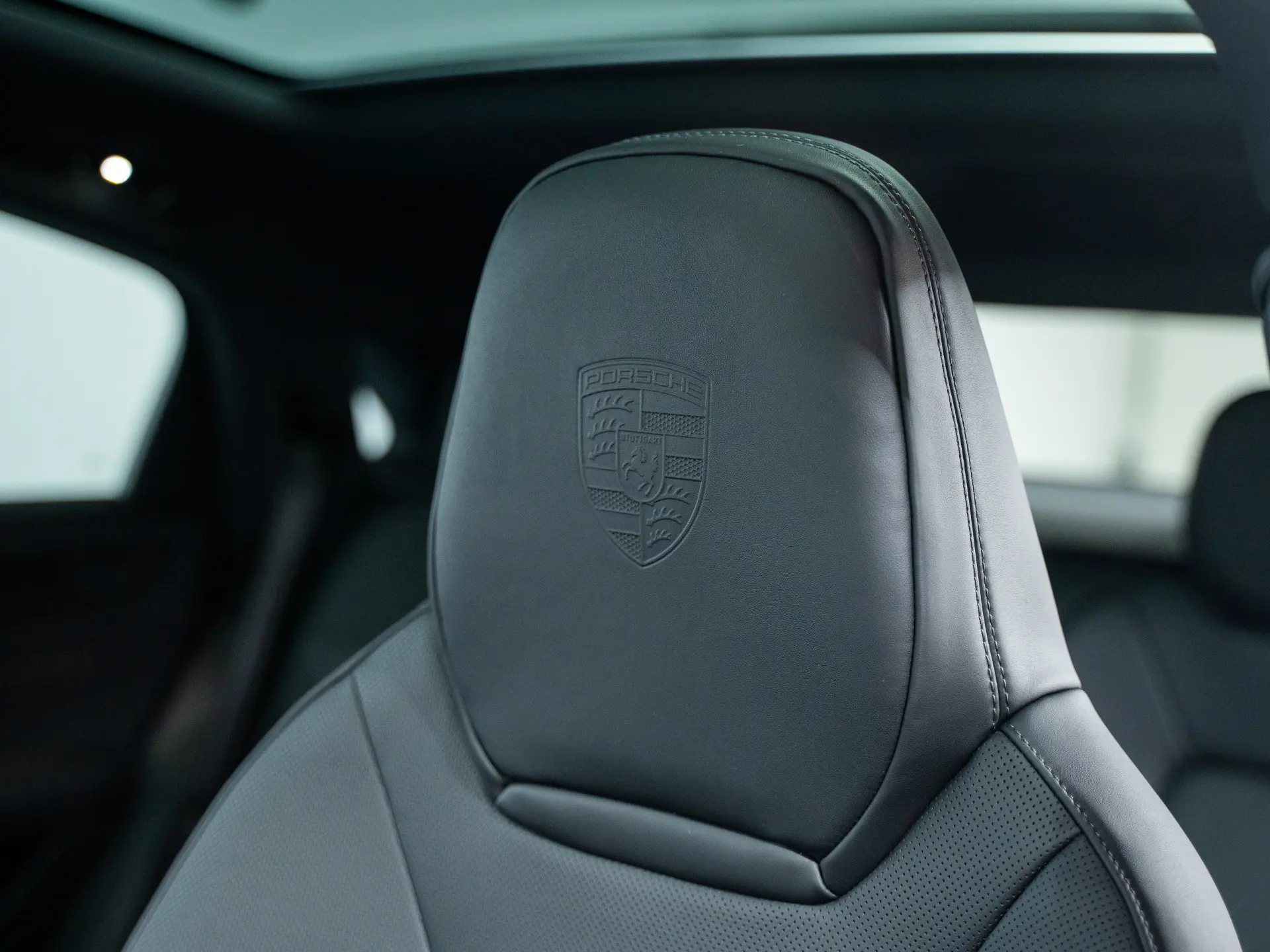 Cayenne E-Hybrid Black Edition Coupé