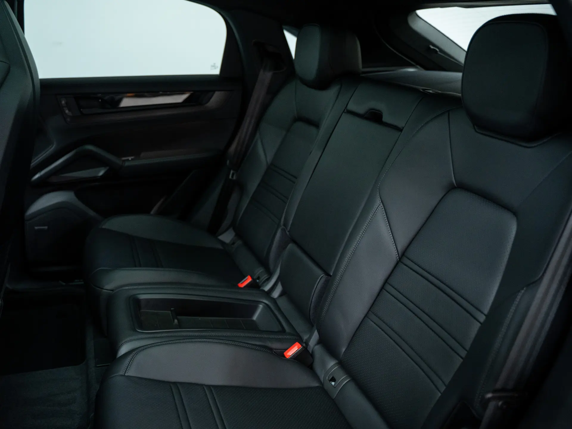 Cayenne E-Hybrid Black Edition Coupé