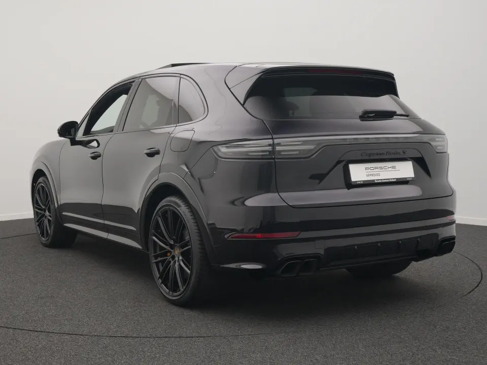 Porsche Cayenne Turbo S E-Hybrid