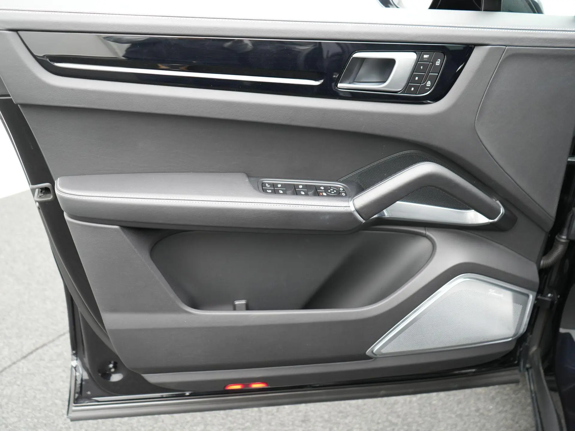 Cayenne Turbo S E-Hybrid