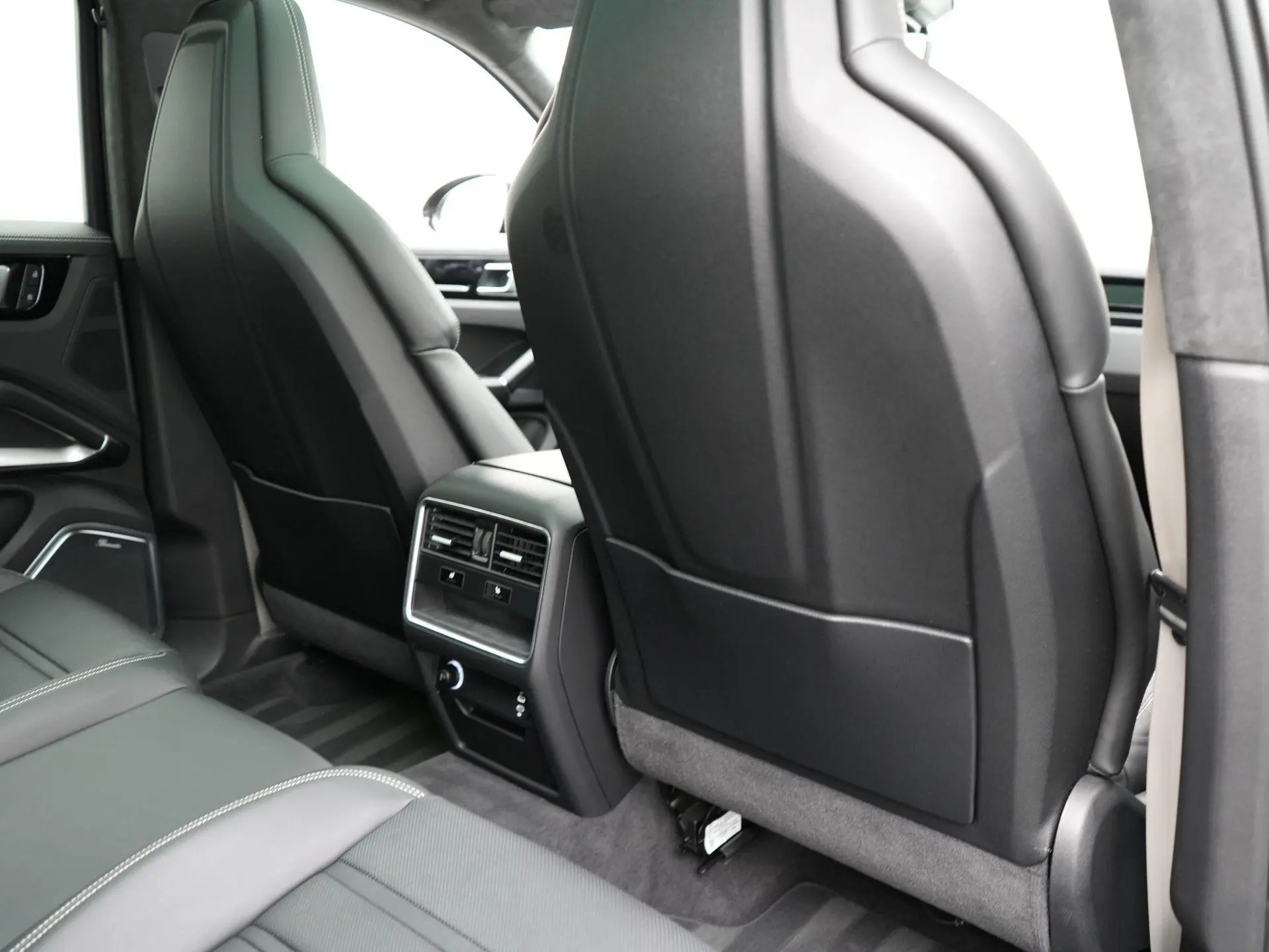 Cayenne Turbo S E-Hybrid