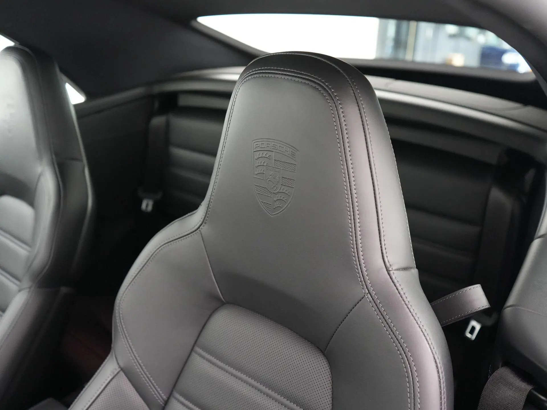 911 Cabrio 3.6 T-Hybrid Carrera 4 GTS