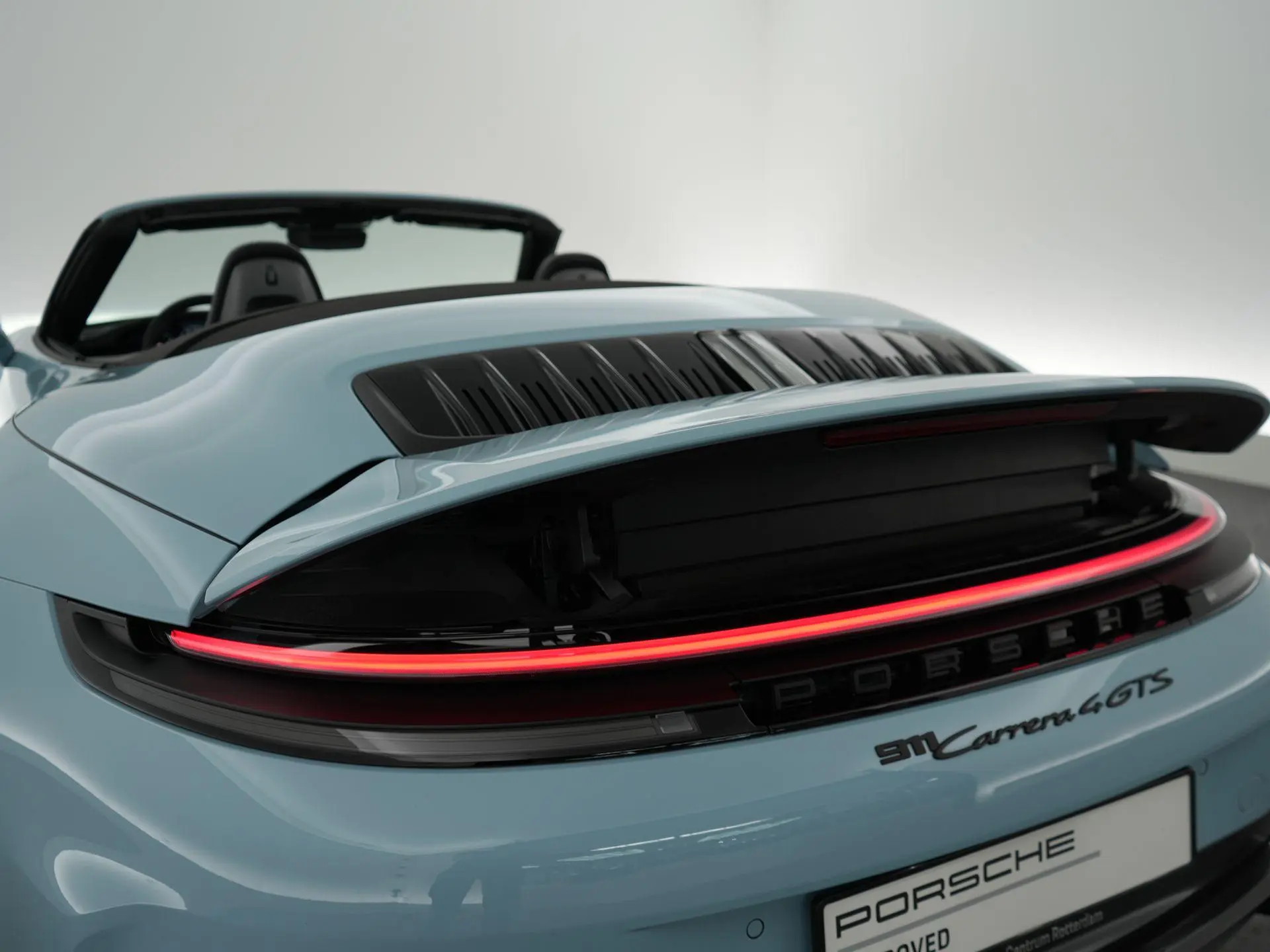 911 Cabrio 3.6 T-Hybrid Carrera 4 GTS