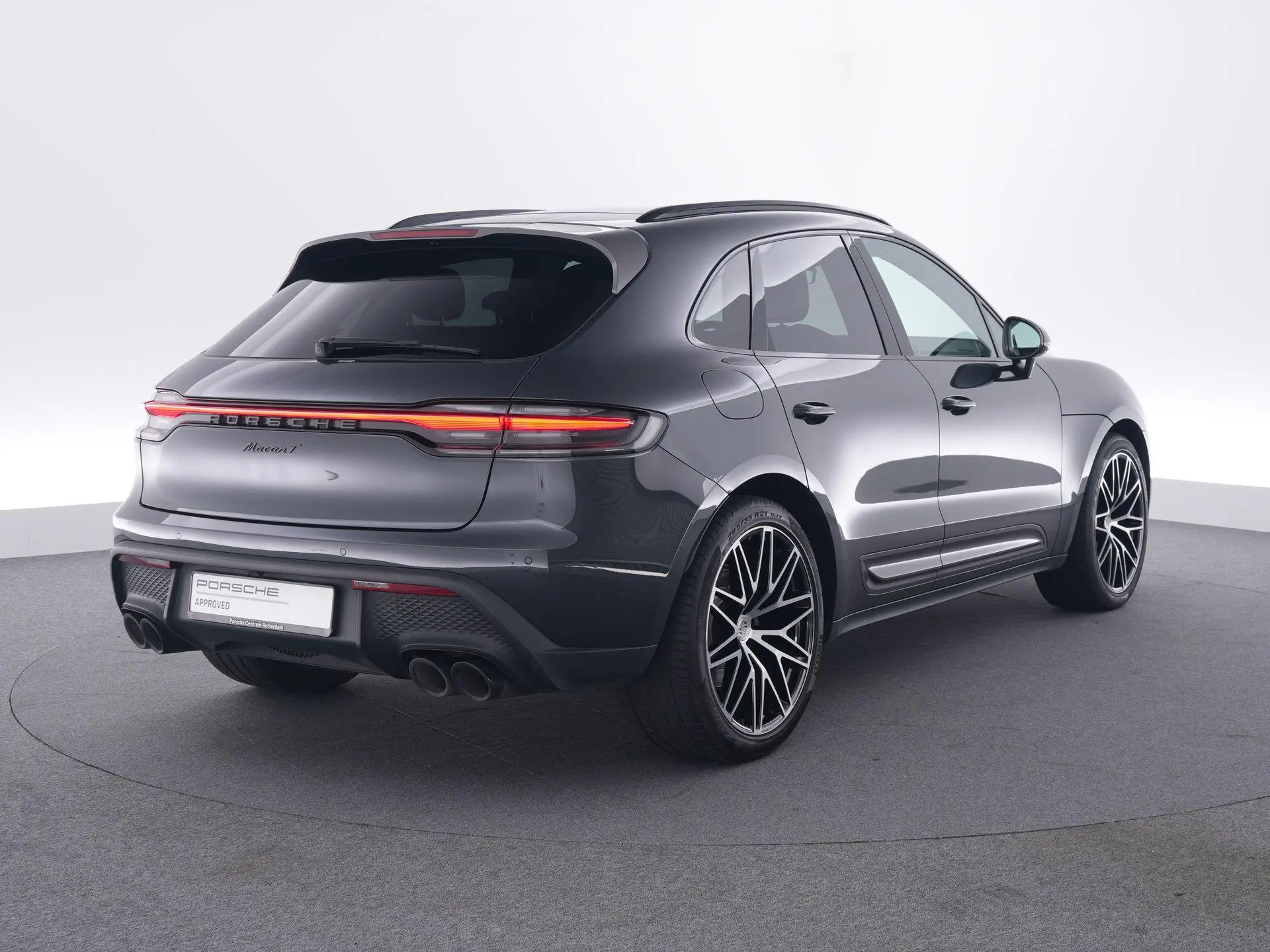 Macan 2.0 T