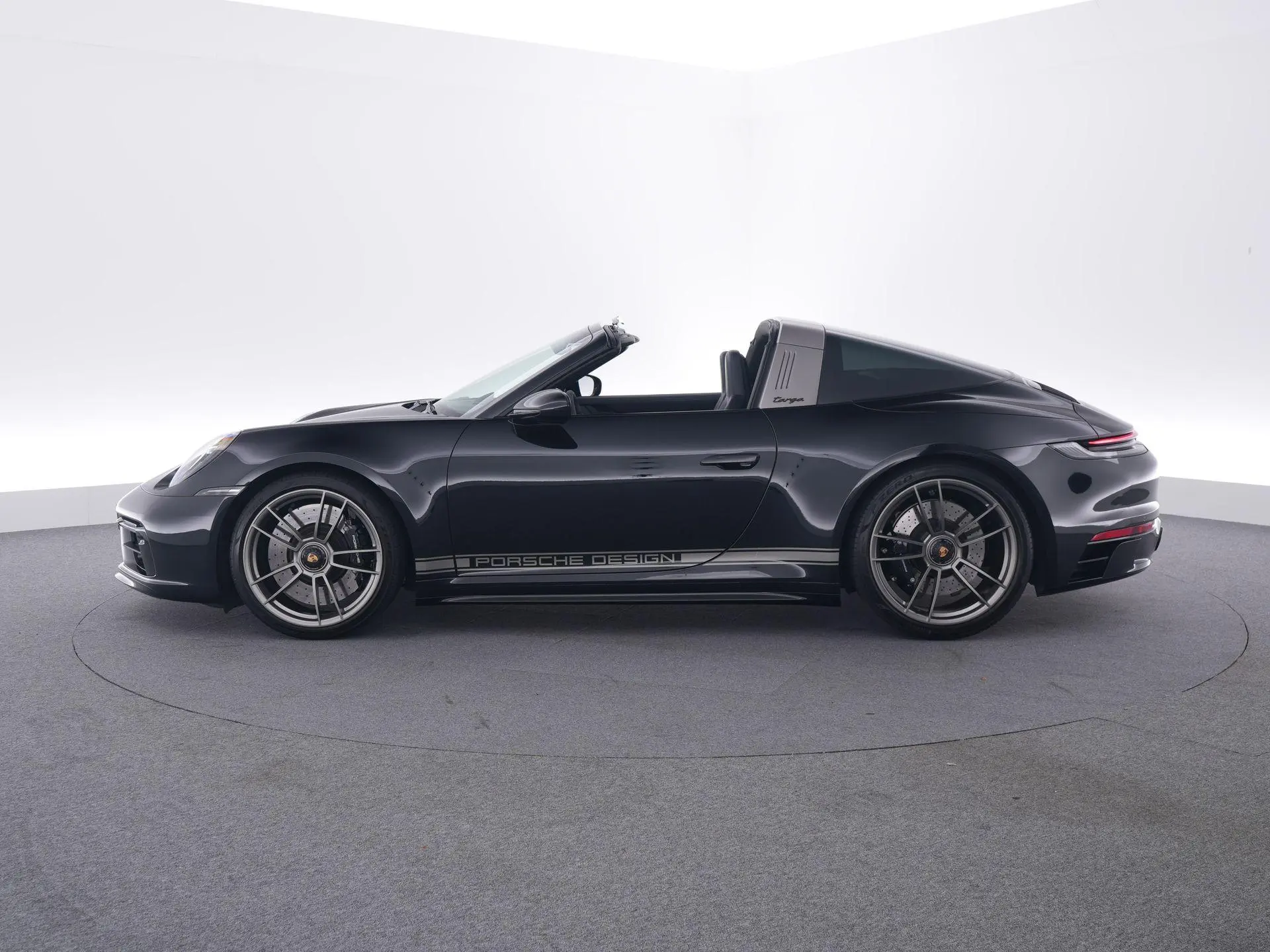 911 3.0 4 GTS Edition 50 Years Porsche Design