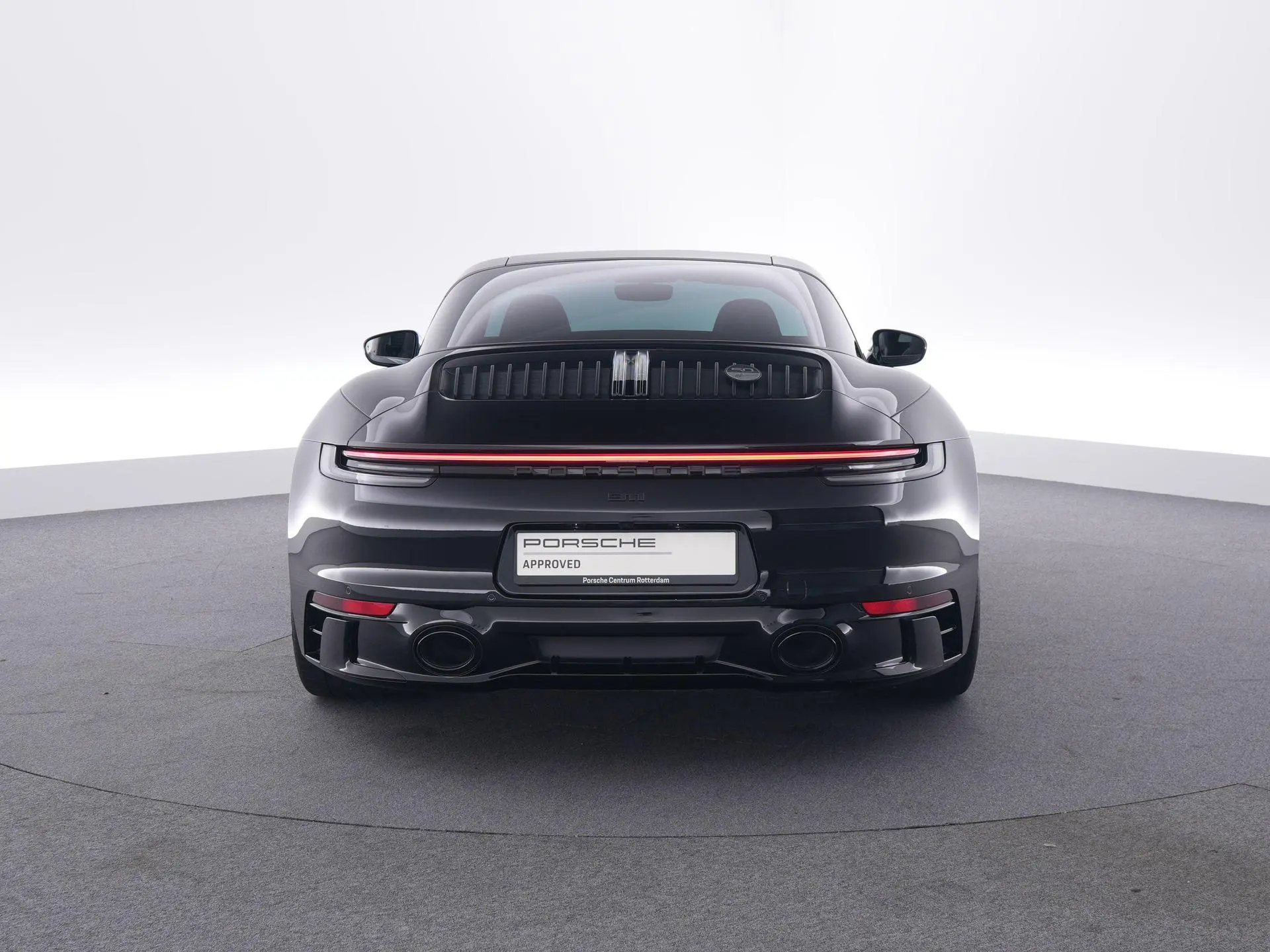 911 3.0 4 GTS Edition 50 Years Porsche Design