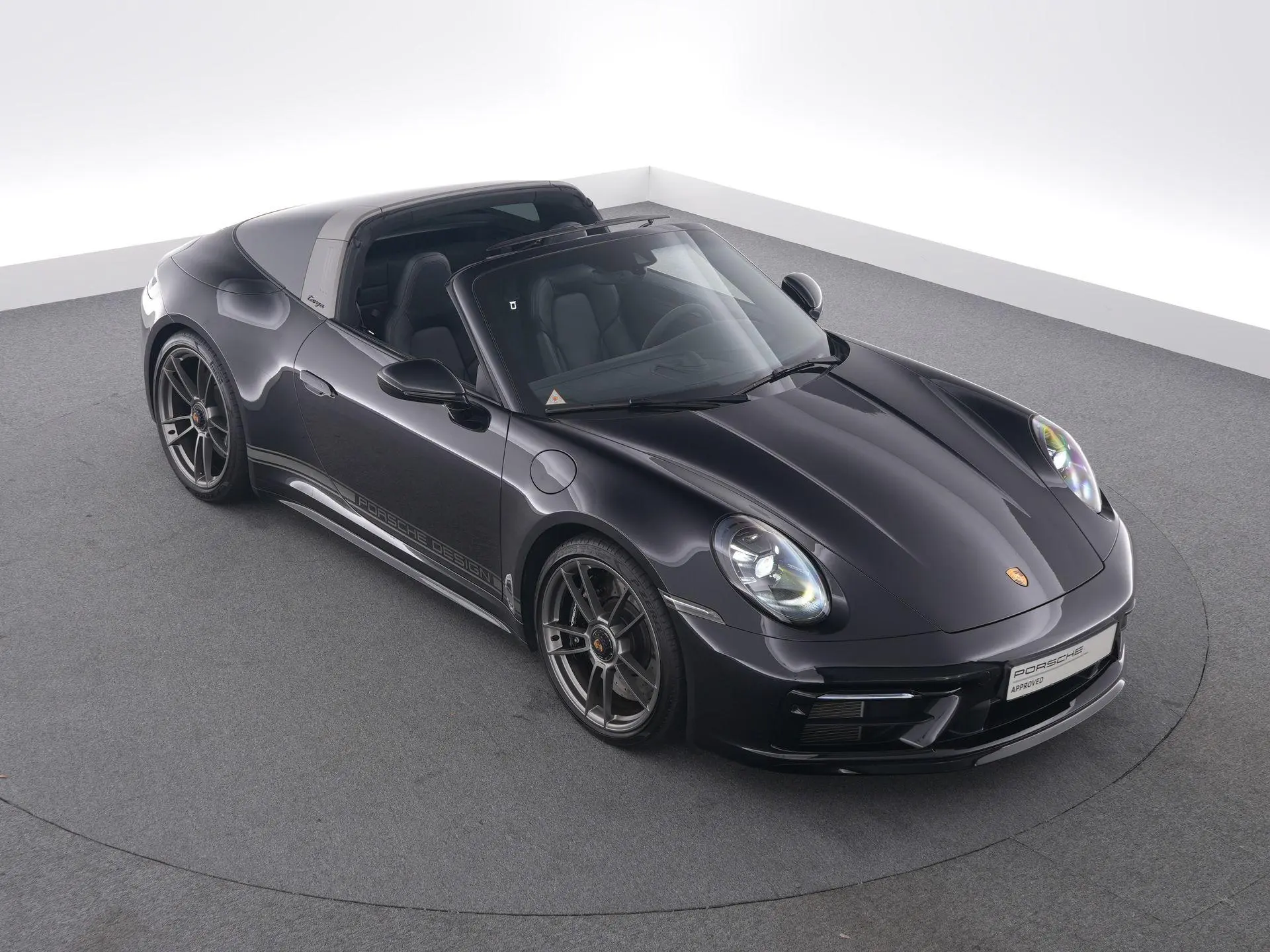911 3.0 4 GTS Edition 50 Years Porsche Design