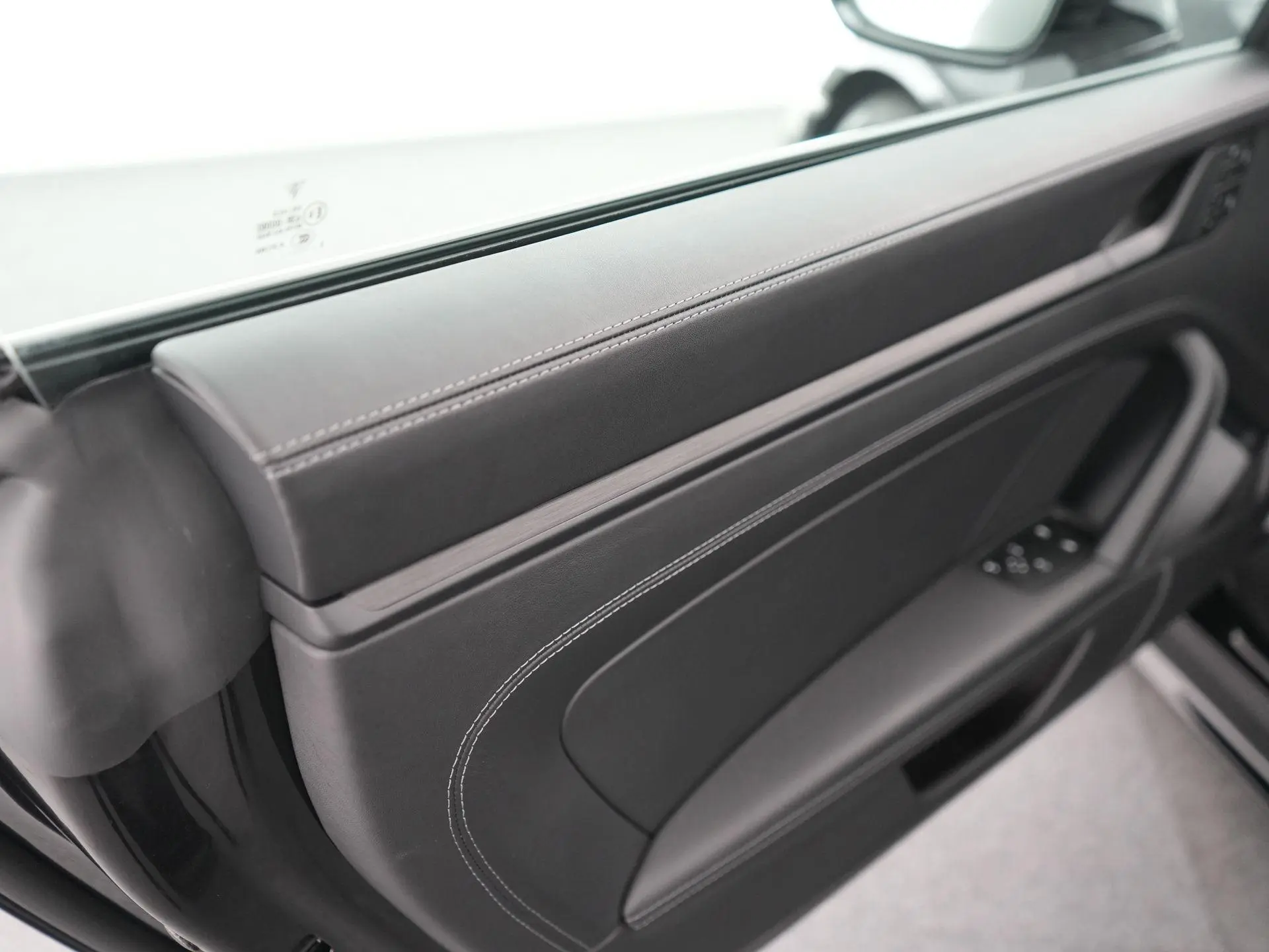 911 3.0 4 GTS Edition 50 Years Porsche Design