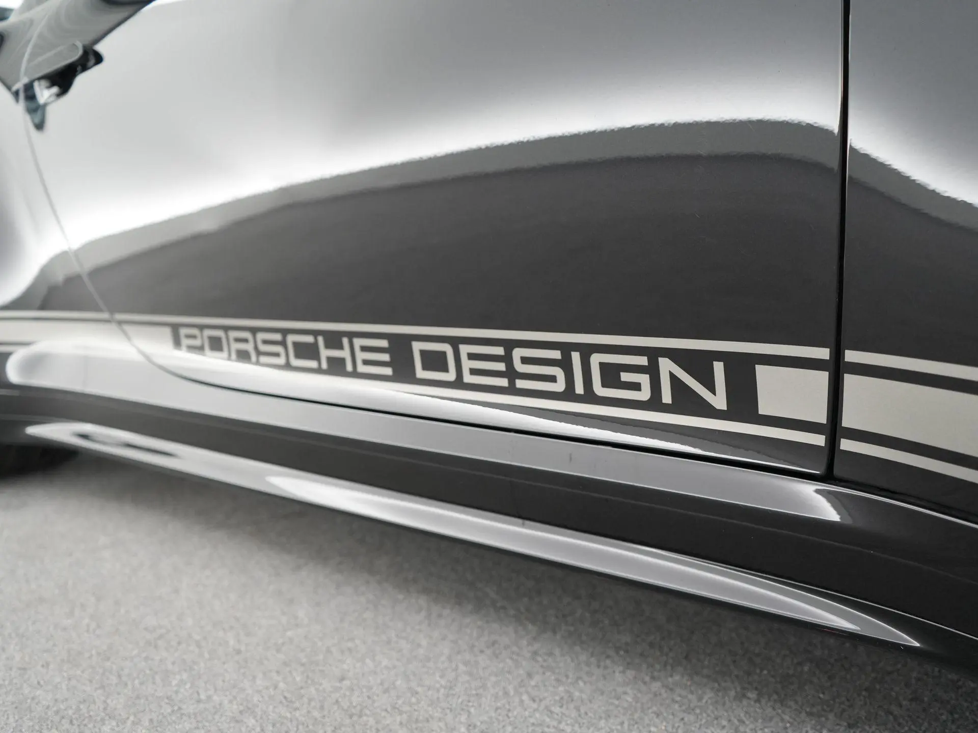 911 3.0 4 GTS Edition 50 Years Porsche Design