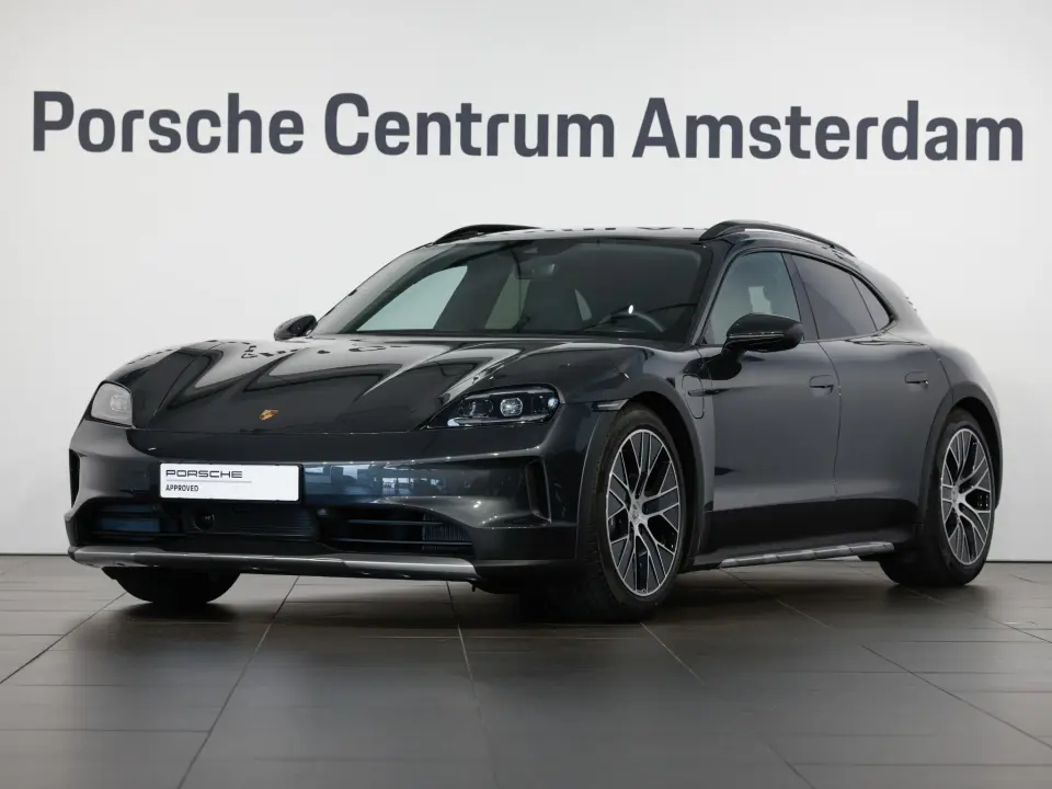 Porsche Taycan Cross Turismo 4