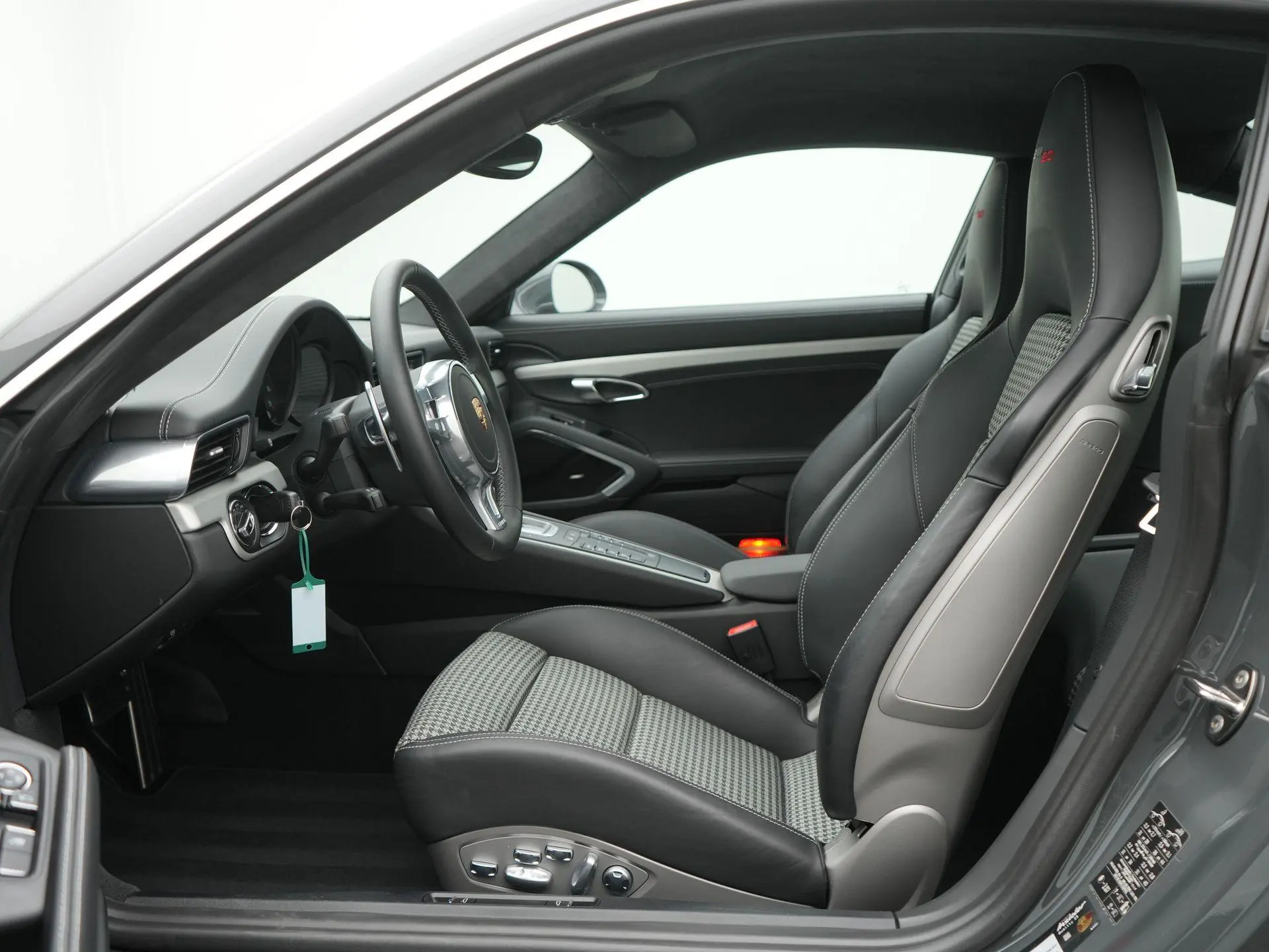 911 Carrera S 50th Anniversary Edition