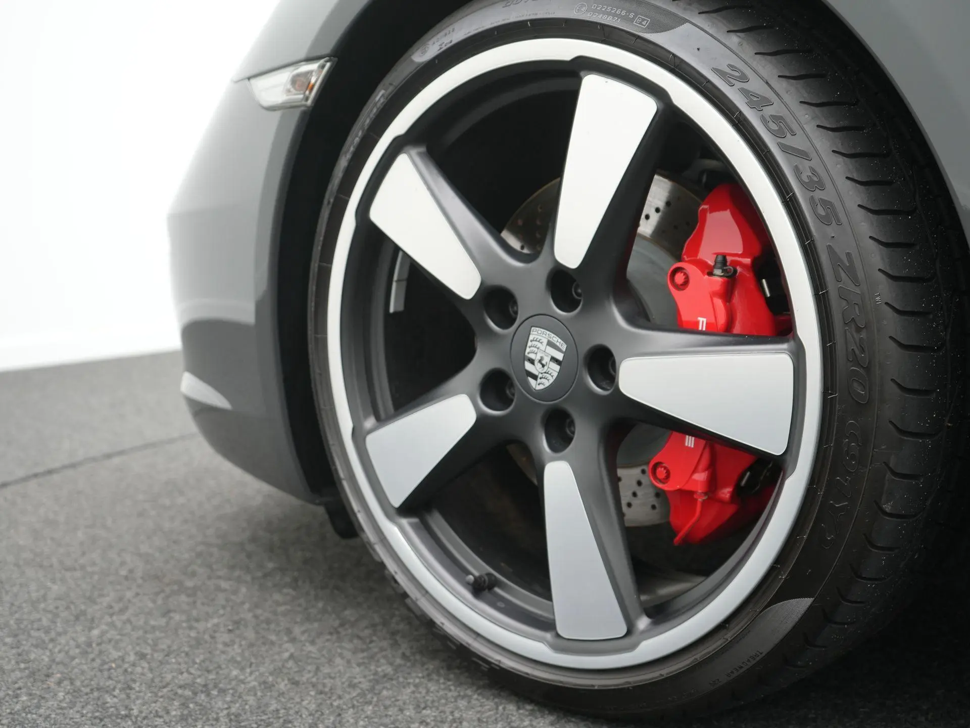 911 Carrera S 50th Anniversary Edition