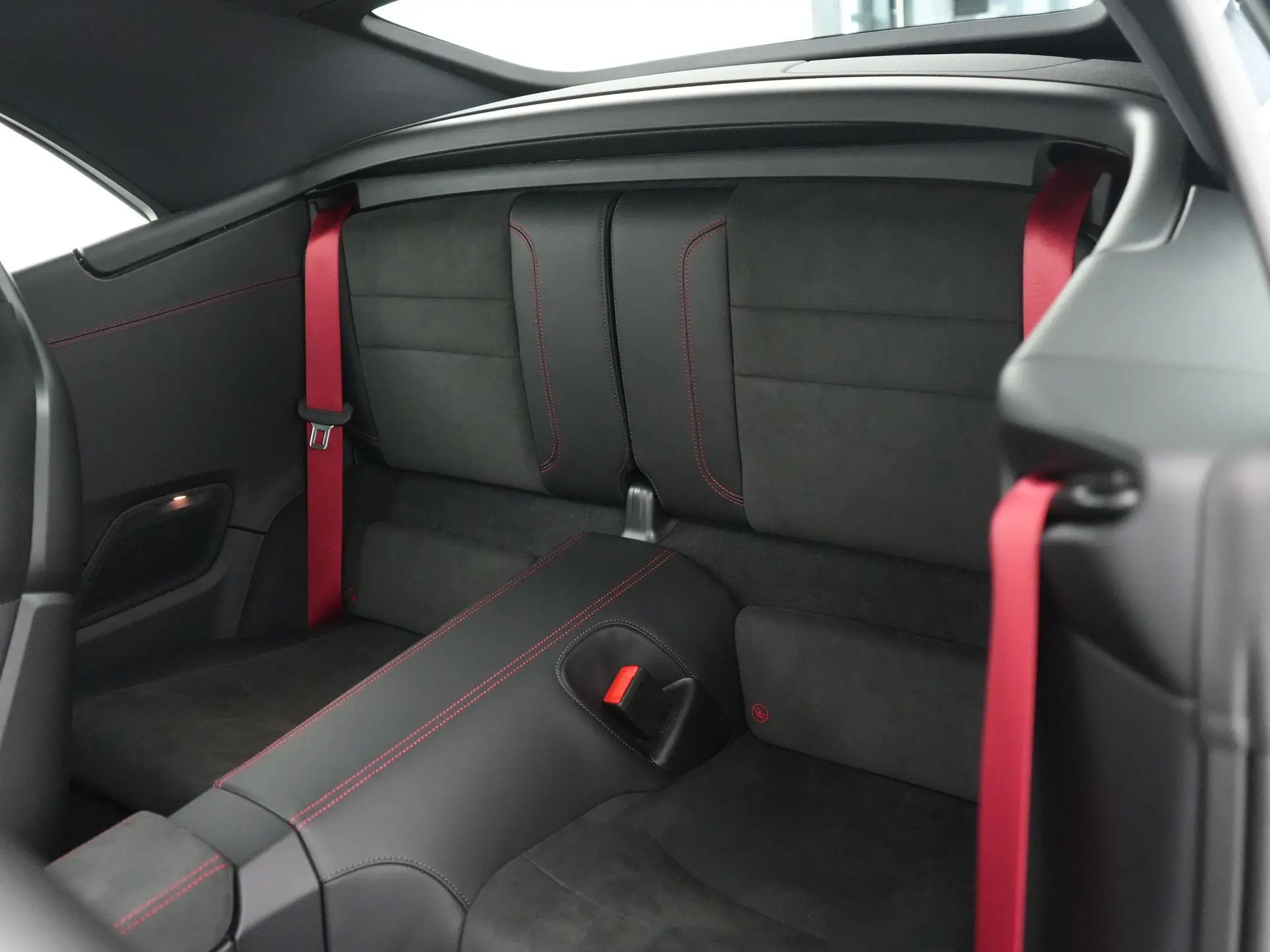 911 Cabrio 3.6 T-Hybrid Carrera 4 GTS