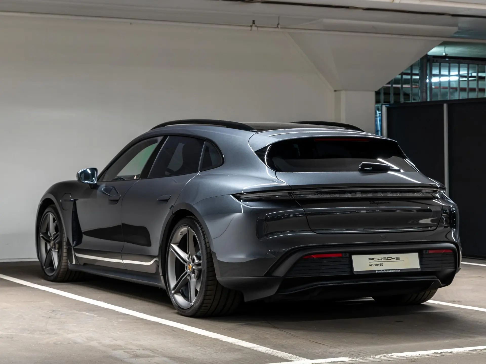 Taycan Sport Turismo 
