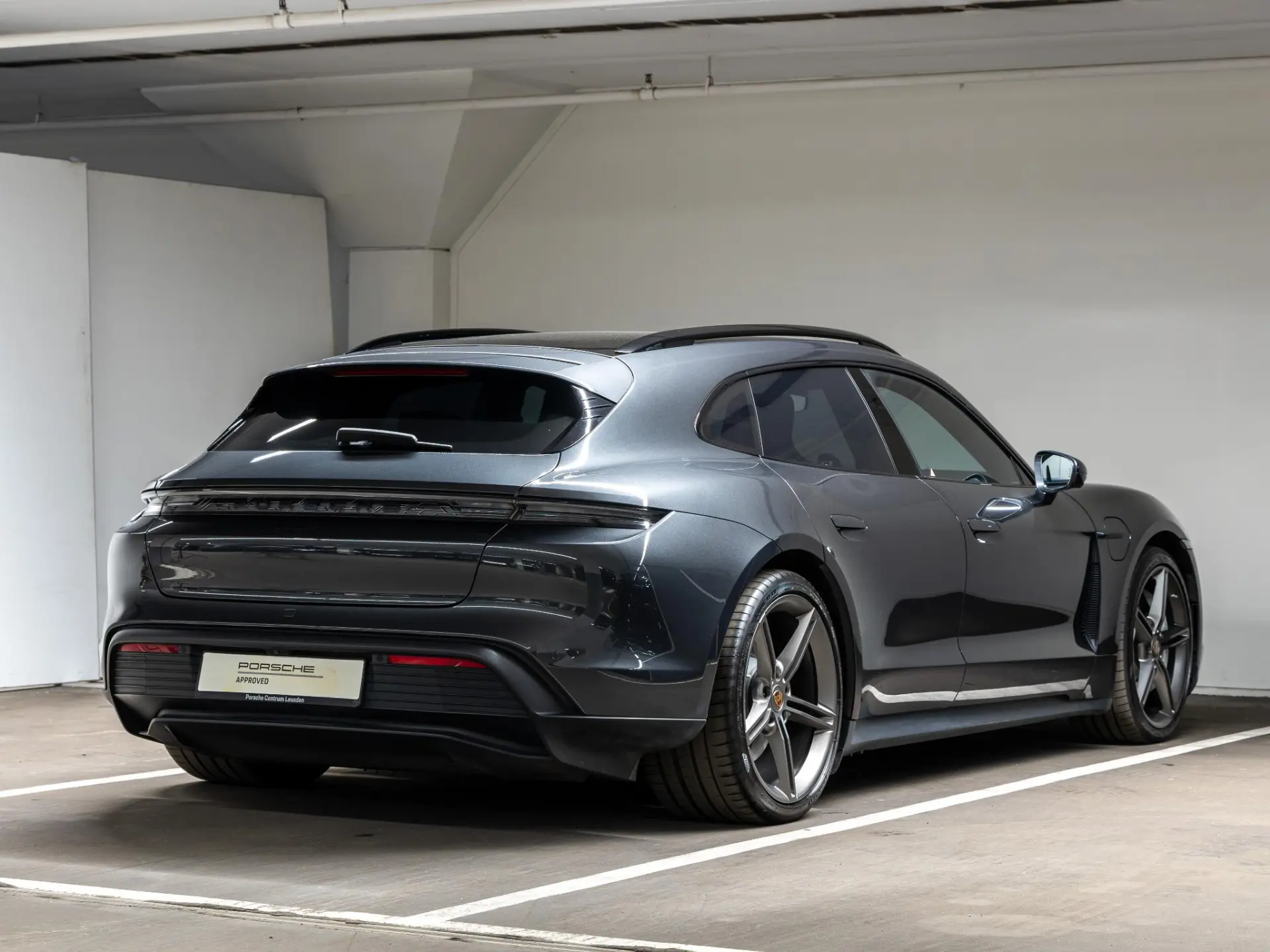 Taycan Sport Turismo 