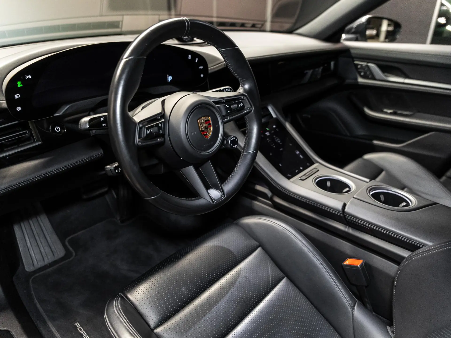 Taycan Sport Turismo 