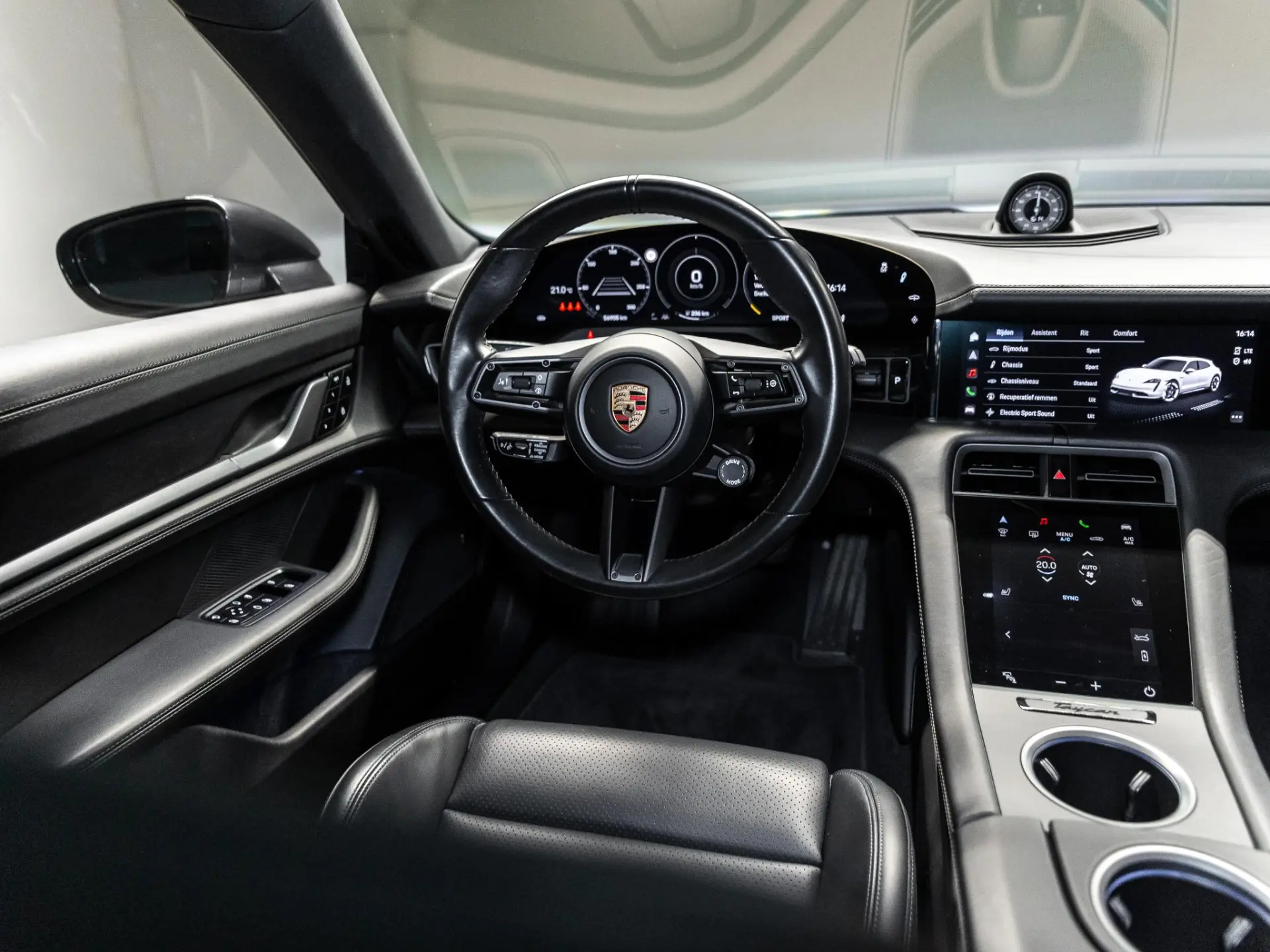Taycan Sport Turismo 