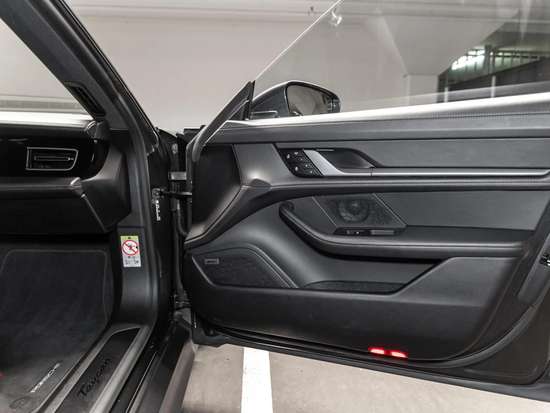 Taycan Sport Turismo 